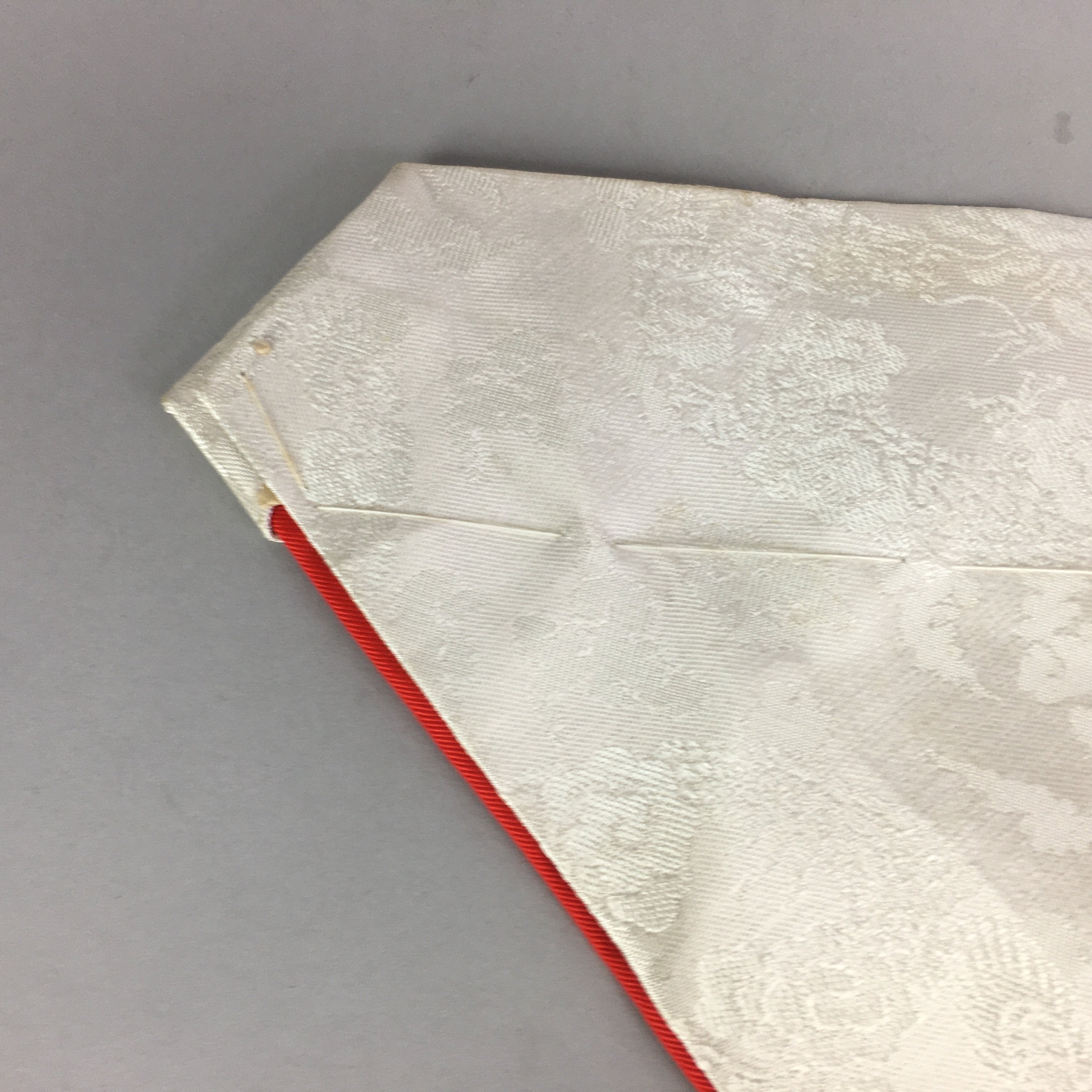 Japanese Buddhist Altar Table Cloth Vtg 31cm Uchishiki Red Kyozukue BU422