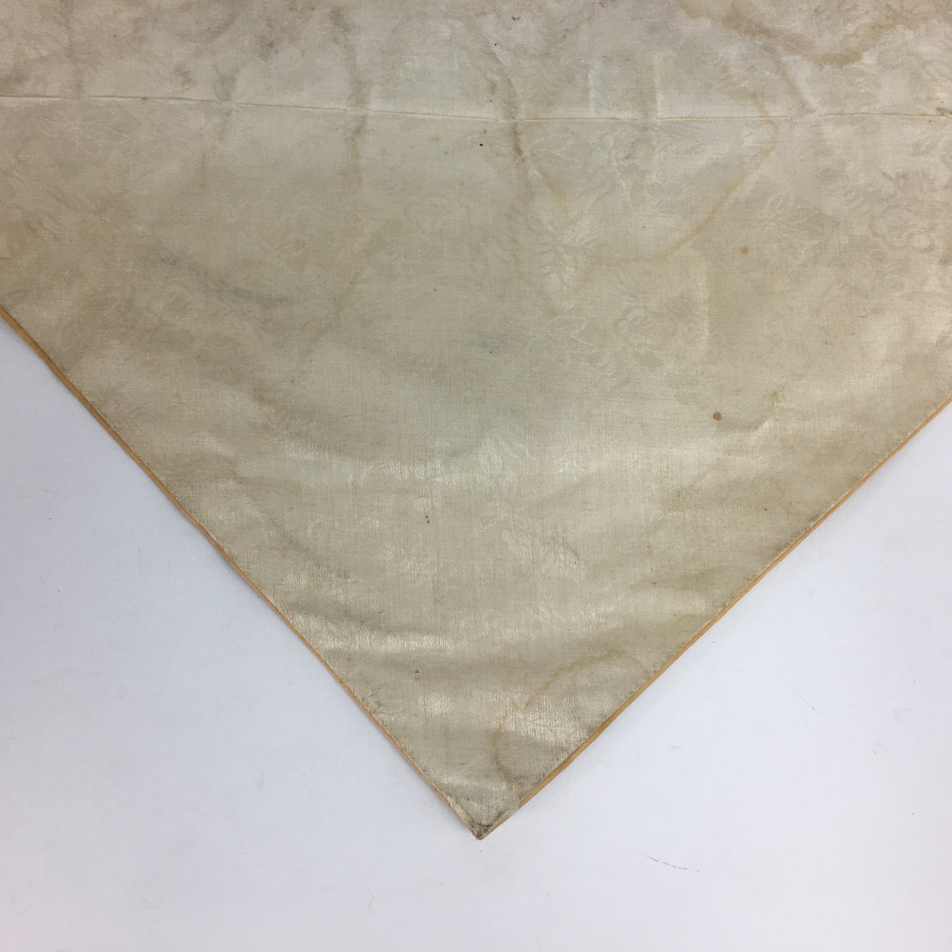 Japanese Buddhist Altar Table Cloth Vtg 46cm Uchishiki Gold Shell Kyozukue BU458