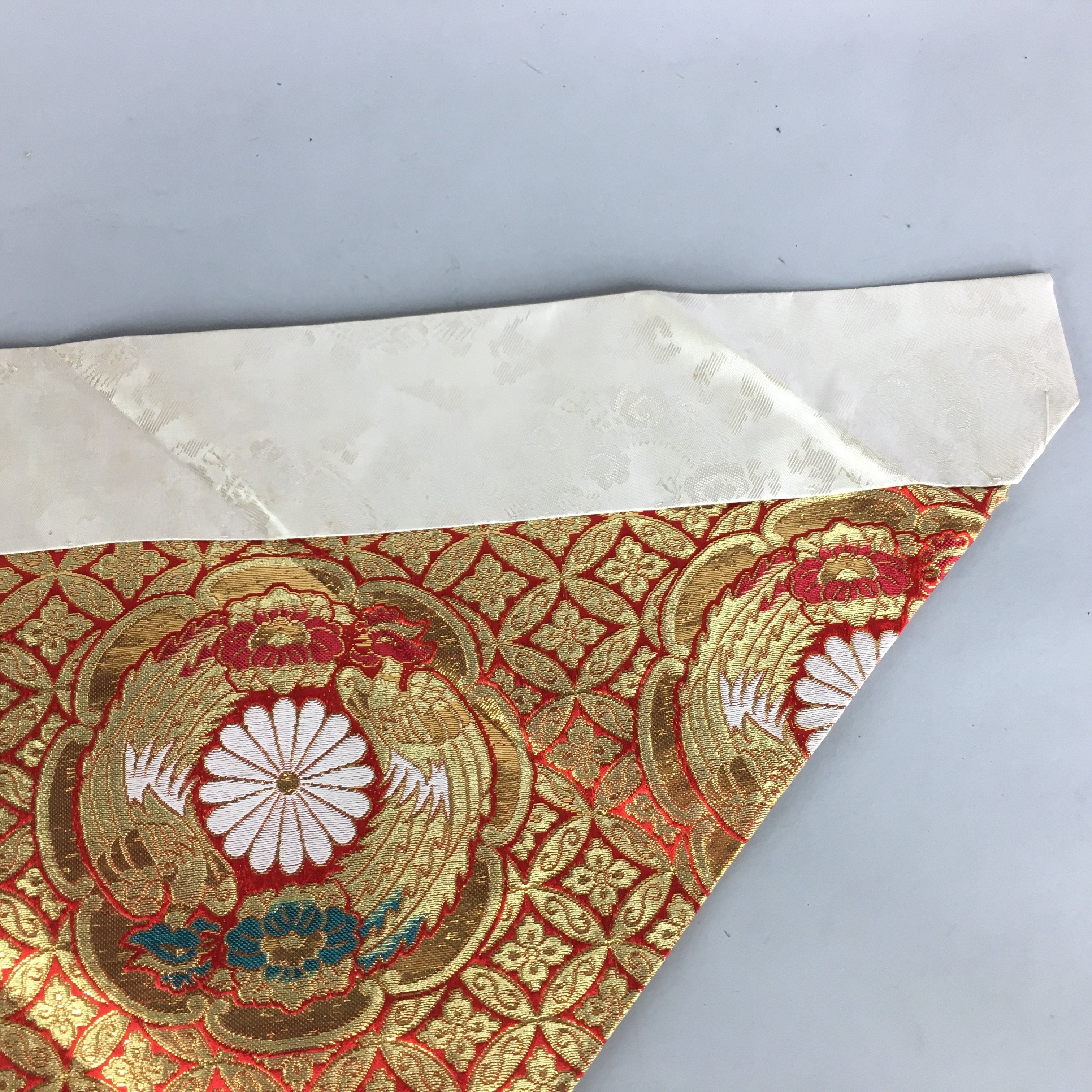 Japanese Buddhist Altar Table Cloth Vtg Uchishiki Gold RedMaejoku BU430