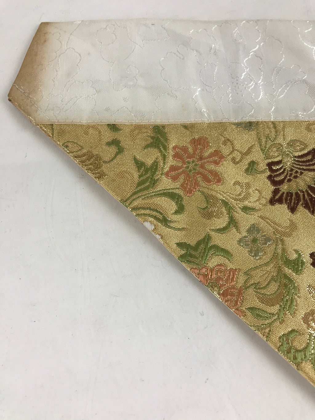 Japanese Buddhist Altar Tablecloth Uchishiki Vtg Triangle Uwajoku Maejyoku BU847