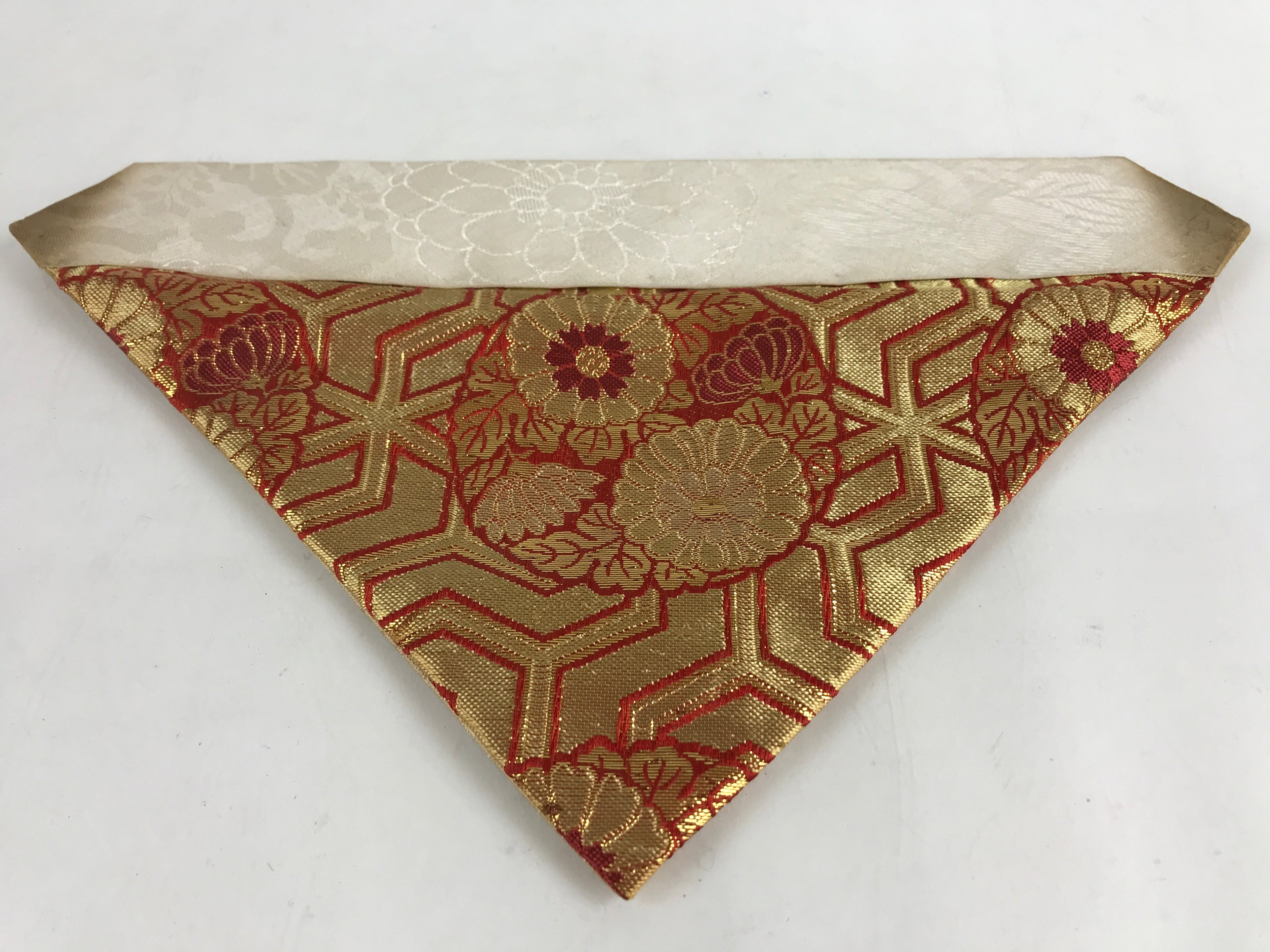 Japanese Buddhist Altar Tablecloth Uchishiki Vtg Triangle Uwajoku Maejyoku BU848