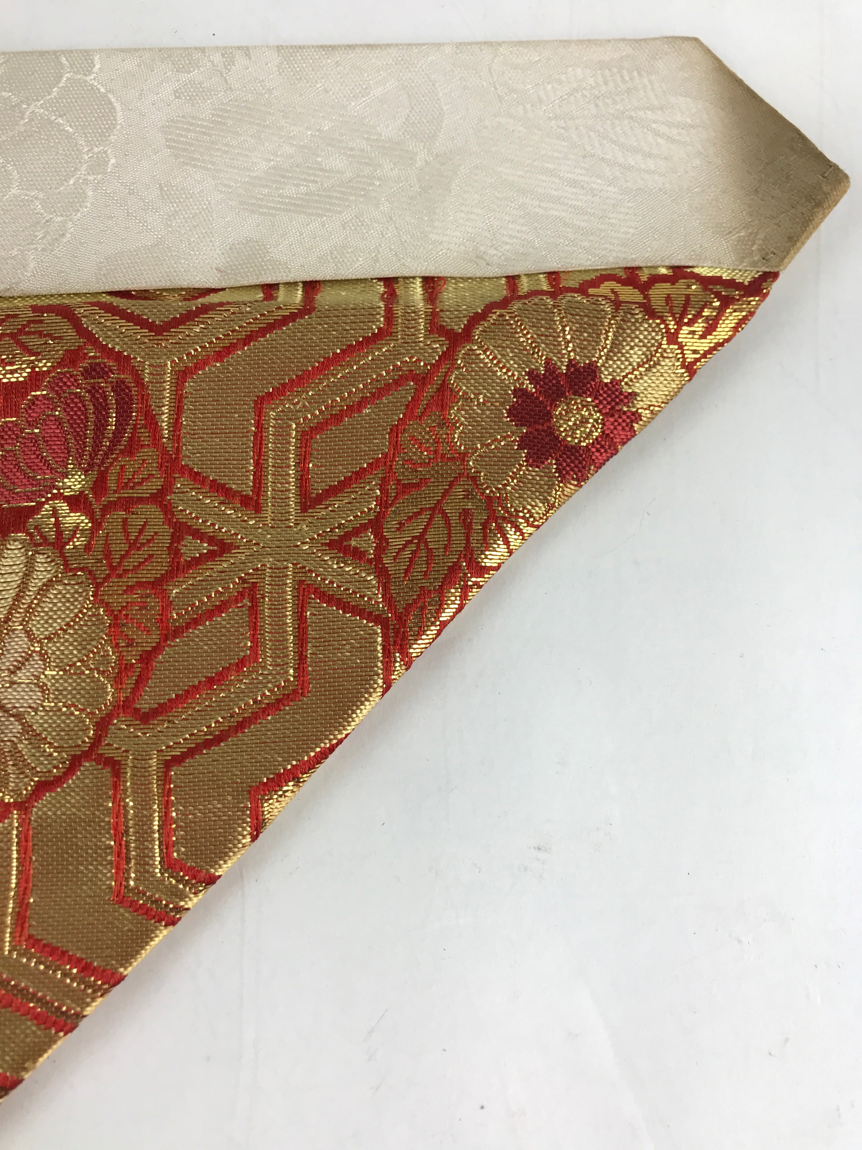 Japanese Buddhist Altar Tablecloth Uchishiki Vtg Triangle Uwajoku Maejyoku BU848