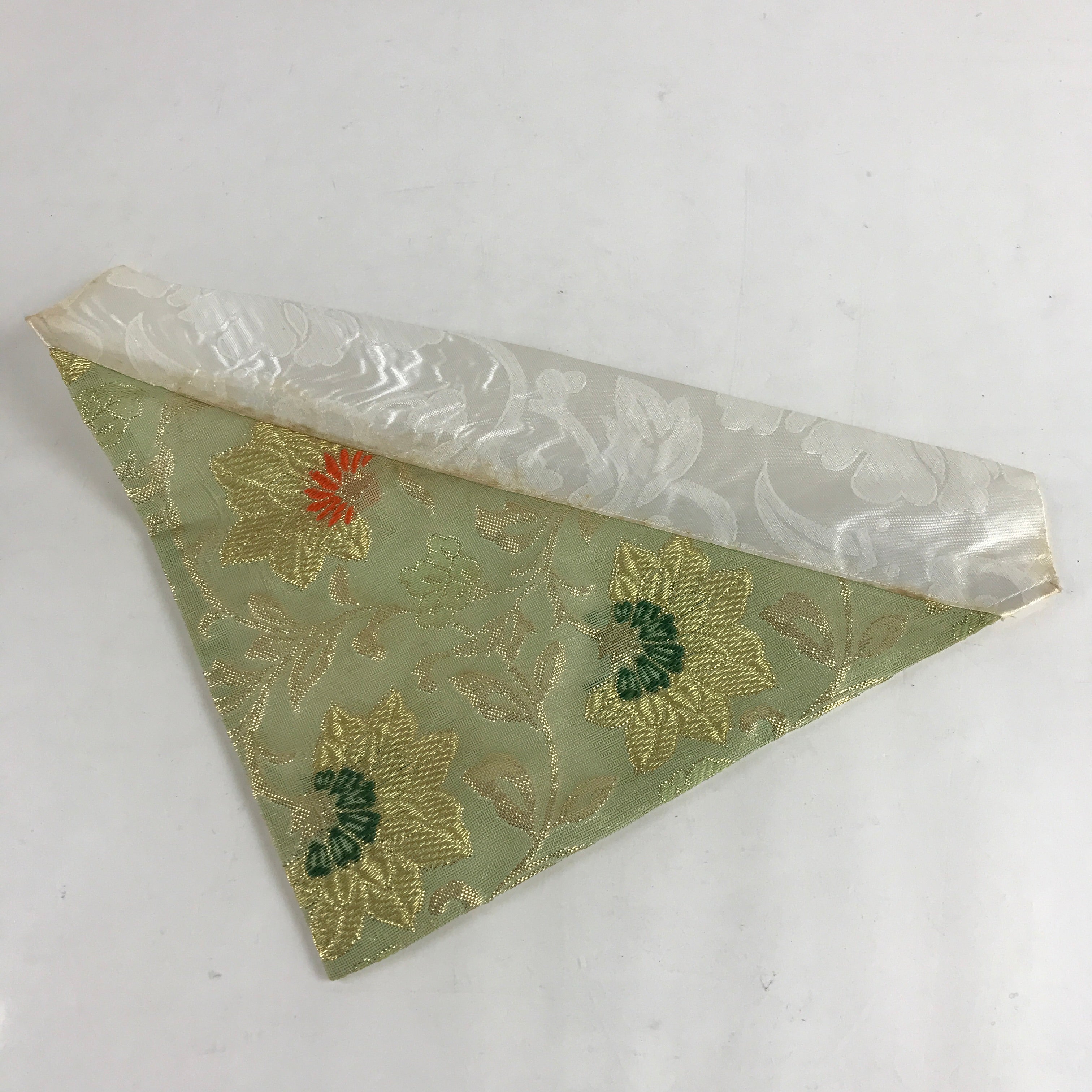 Japanese Buddhist Altar Tablecloth Uchishiki Vtg Triangle Uwajoku Maejyoku BU849