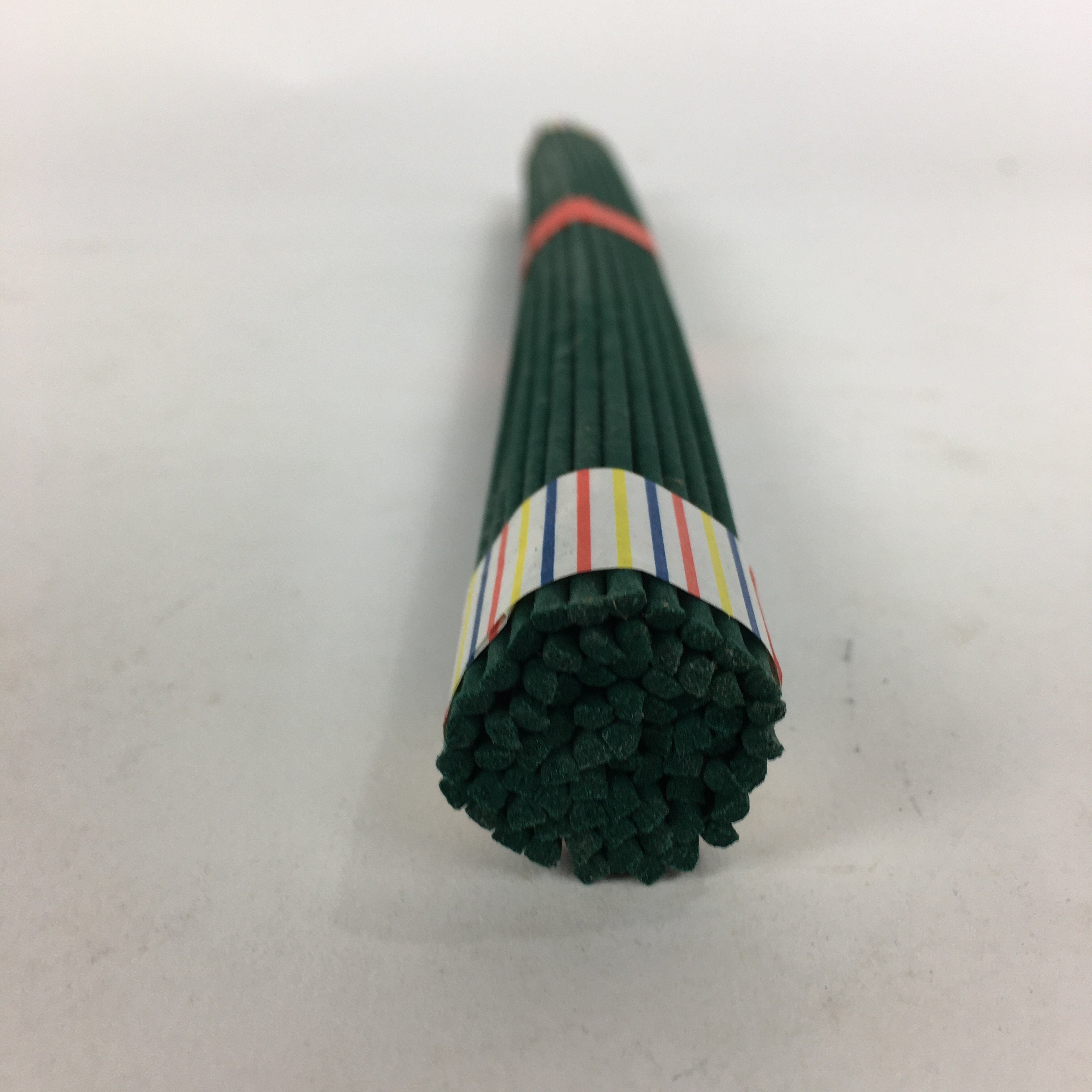 Japanese Buddhist Incense sticks Sandalwood Scent Vtg Bundle Senko Green QT142