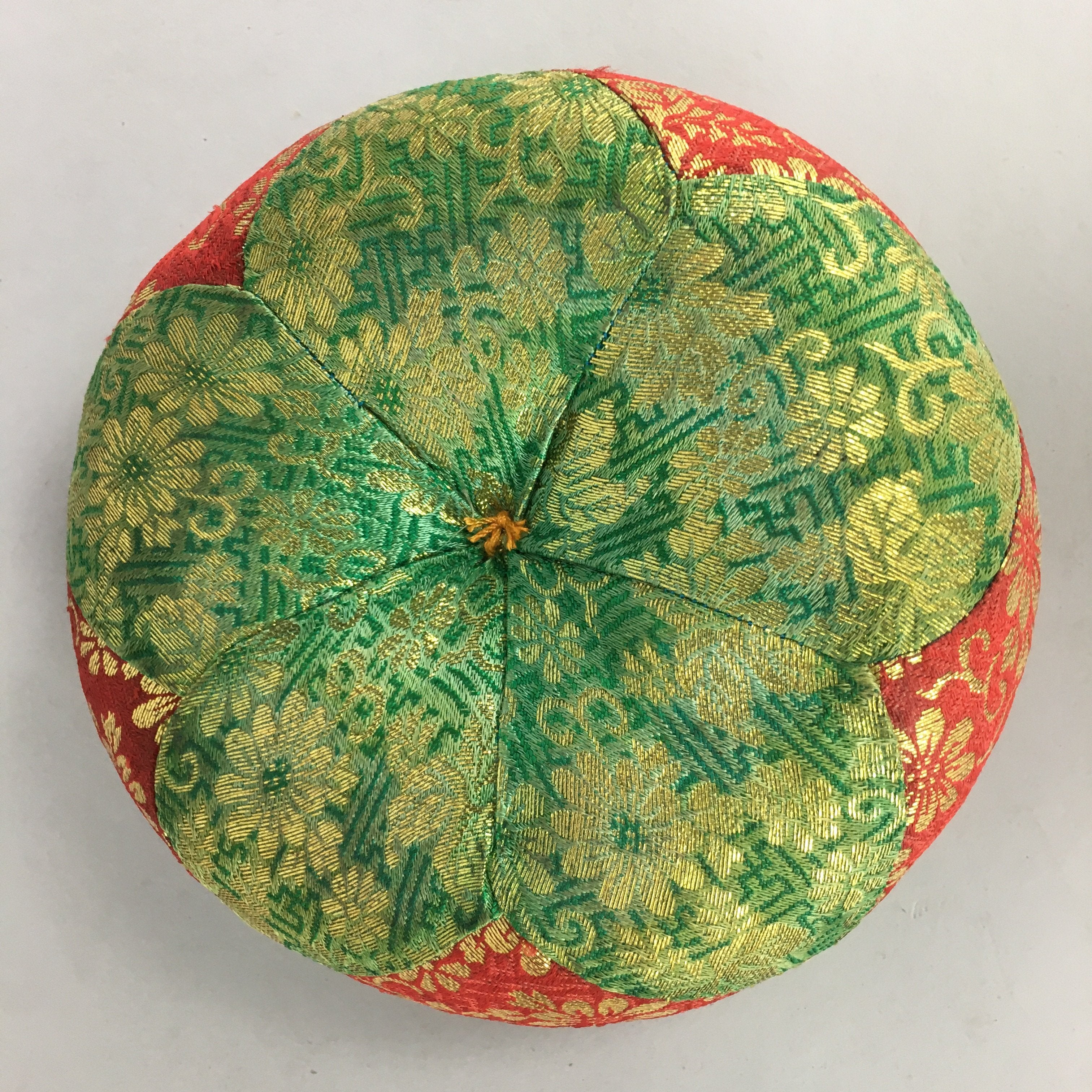 Japanese Buddhist Wood Percussion Instrument Vtg Mokugyo Drum Pillow BU396
