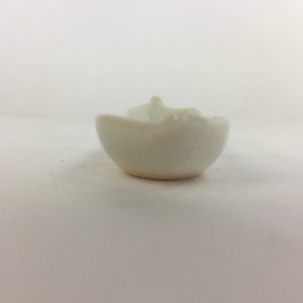 Japanese Ceramic Chopstick Rest Holder Vtg Edamame Beans Shape White CR211
