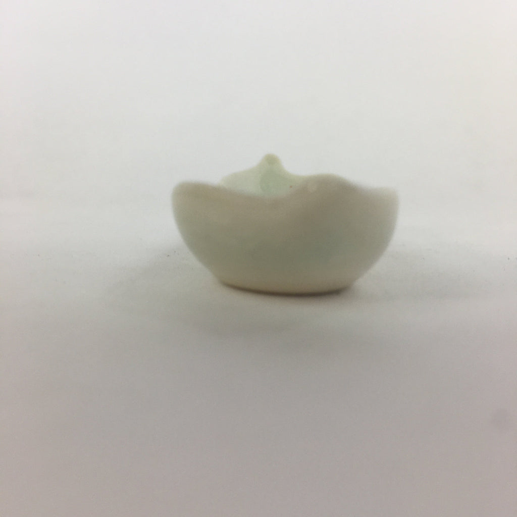 Japanese Ceramic Chopstick Rest Holder Vtg Edamame Beans Shape White CR212