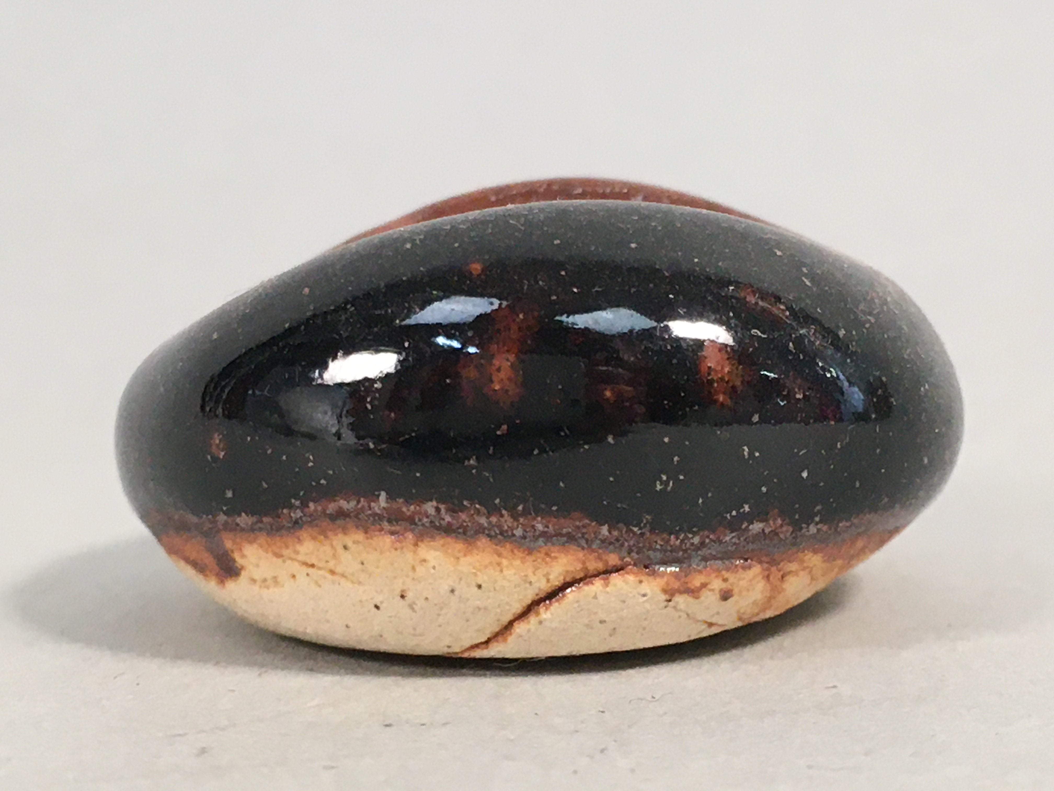 Japanese Ceramic Chopstick Rest Holder Vtg Pottery Round Black Brown CR198