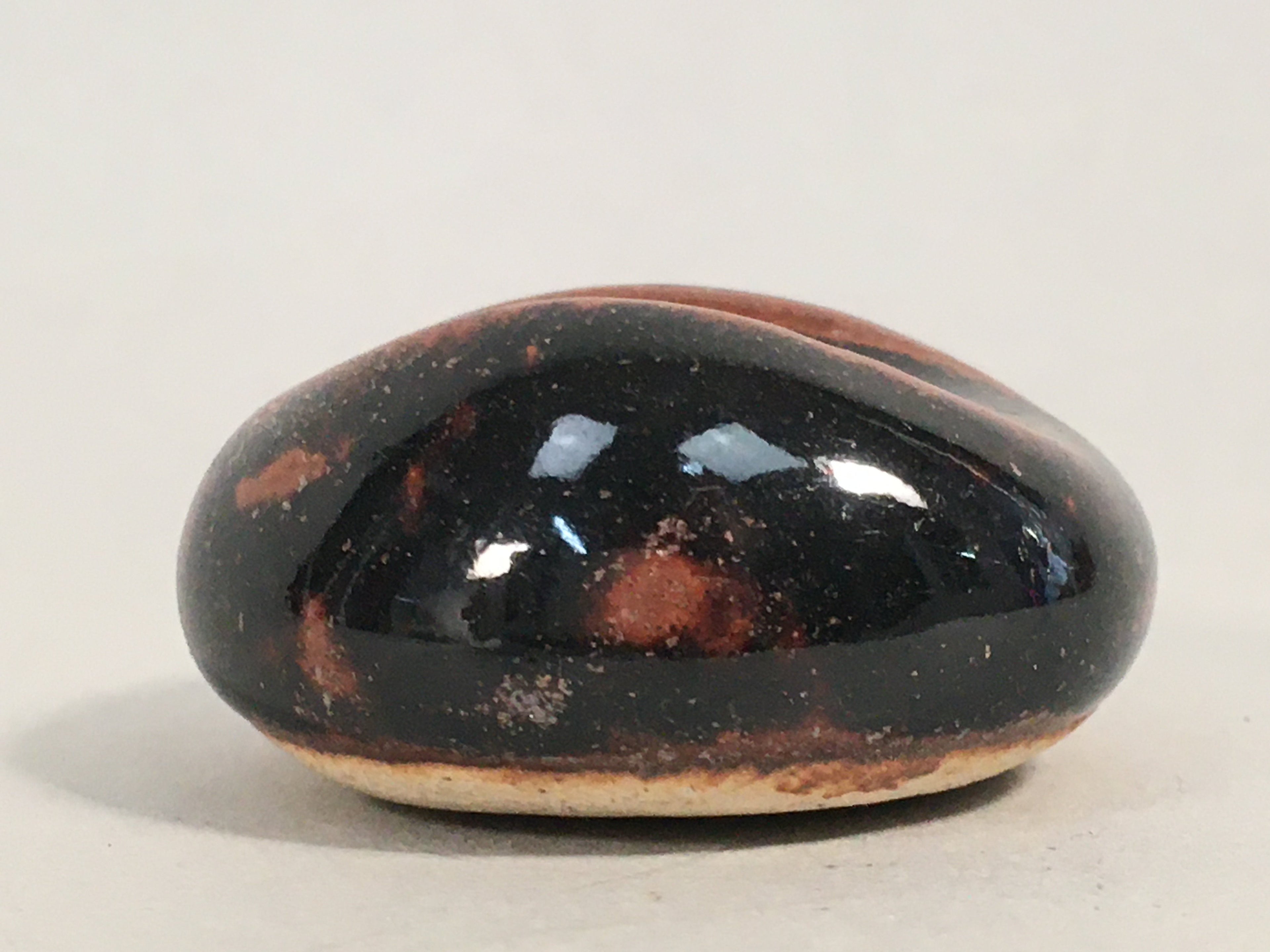 Japanese Ceramic Chopstick Rest Holder Vtg Pottery Round Black Brown CR198