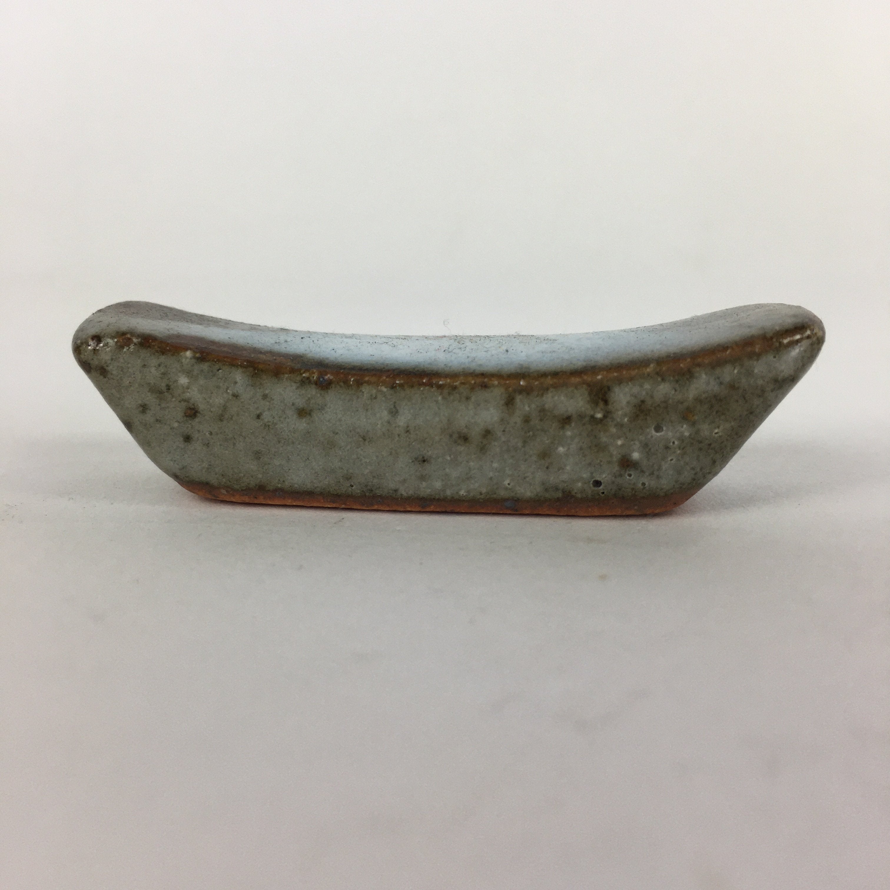 Japanese Ceramic Chopstick Rest Holder Vtg Rectangle White Brown Hashioki CR228