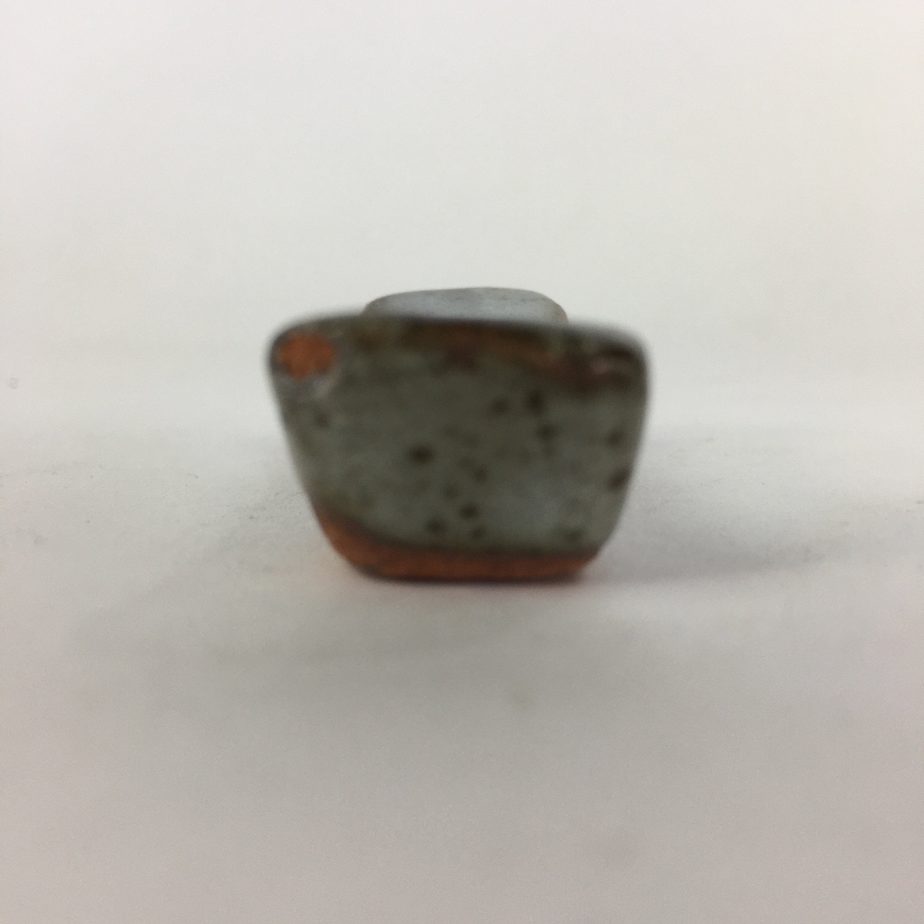 Japanese Ceramic Chopstick Rest Holder Vtg Rectangle White Brown Hashioki CR228