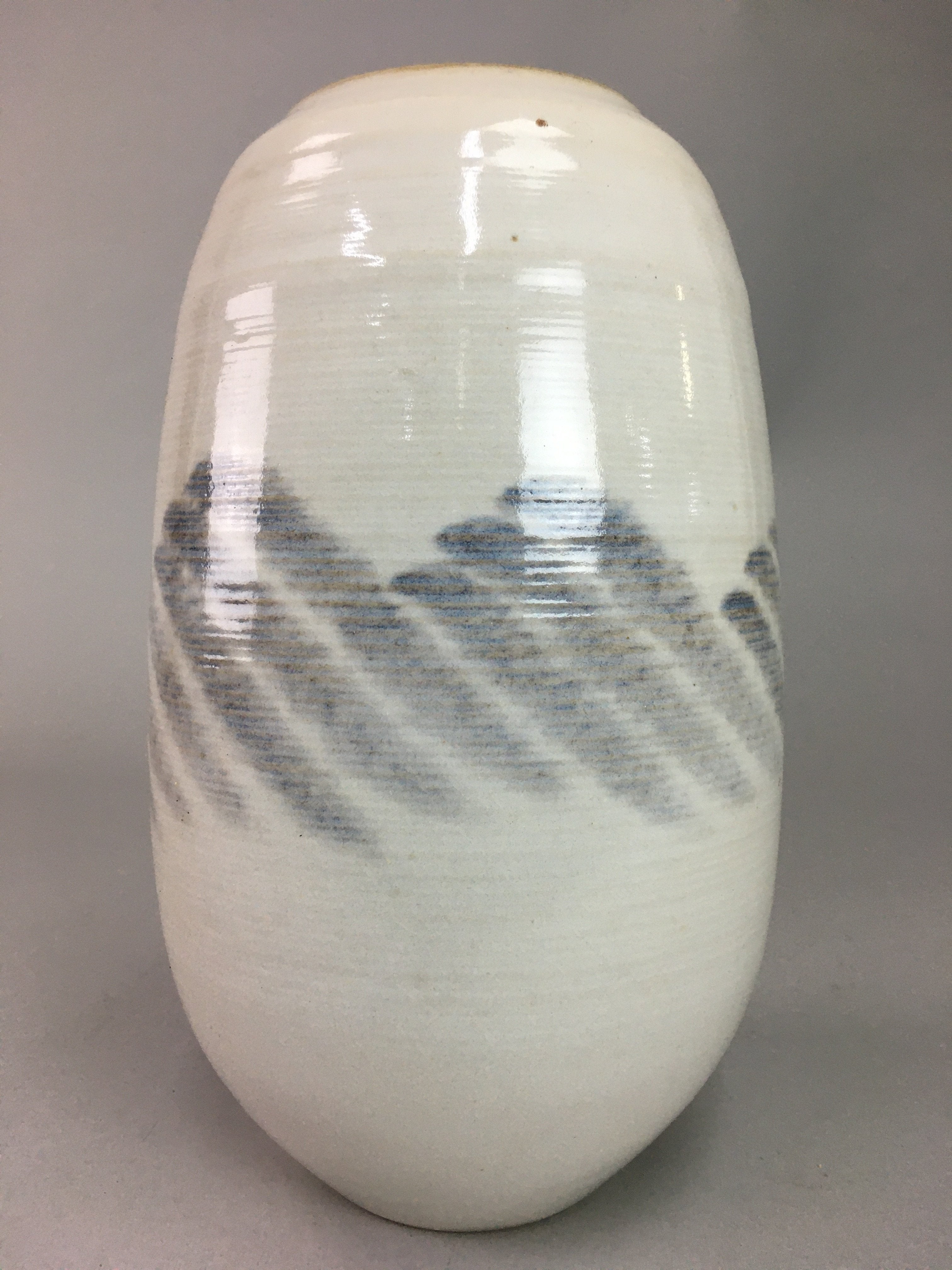 Japanese Ceramic Flower Vase Kabin Vtg Pottery Round White Ikebana FV801