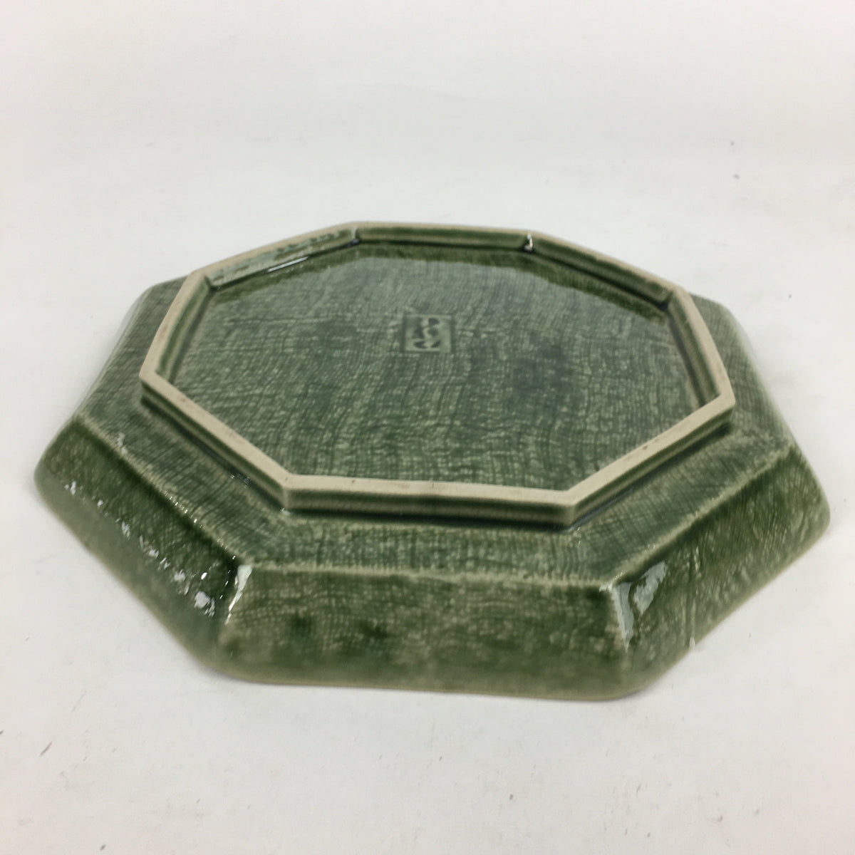 Japanese Ceramic Green glaze Plate Vtg Octagon Shape Sara Plants PP906
