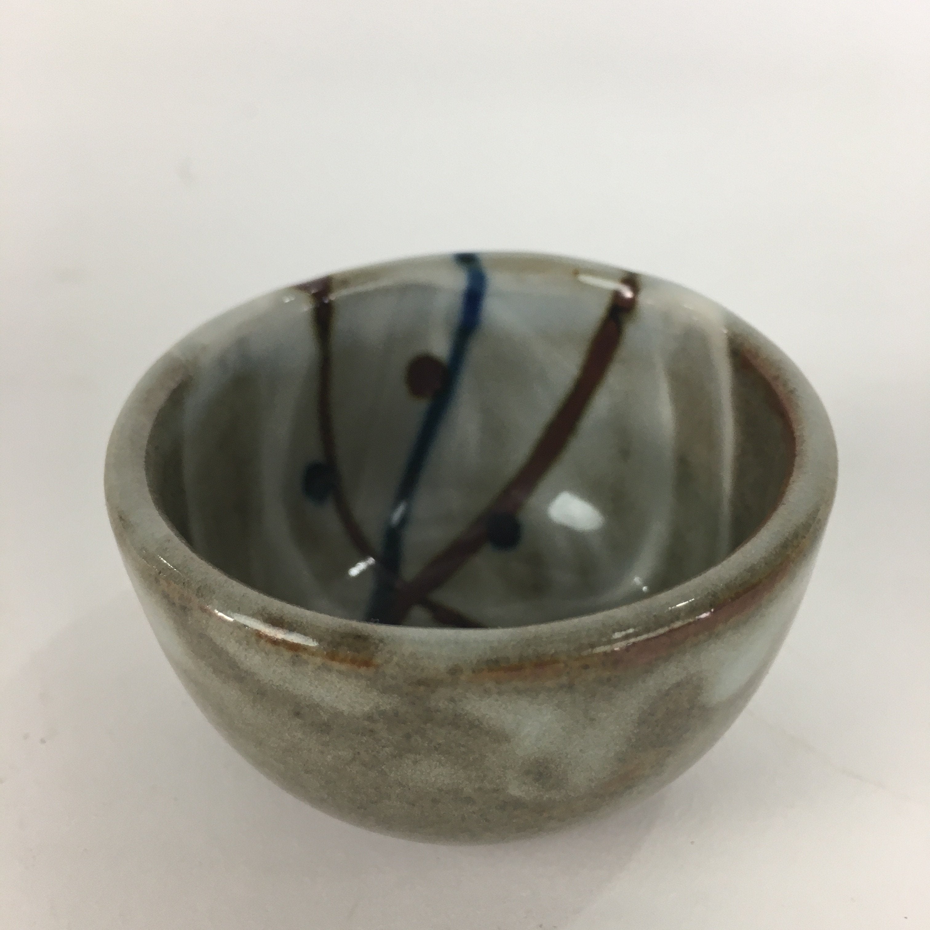 Japanese Ceramic Hagi Ware Sake Cup Vtg Guinomi Grey White Pottery GU974