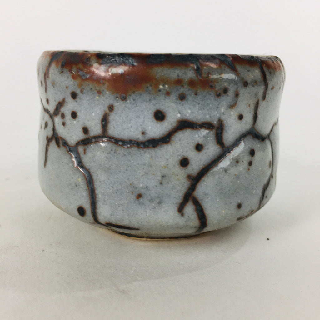 Japanese Ceramic Hagi Ware Sake Cup Vtg Guinomi Ochoko White Glaze GU907