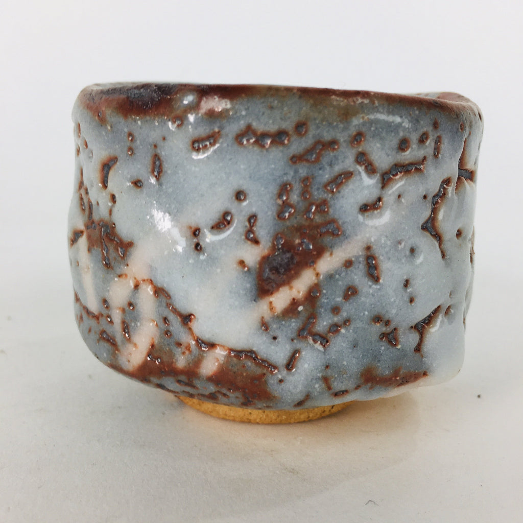 Japanese Ceramic Hagi Ware Sake Cup Vtg Guinomi Ochoko White Glaze GU908