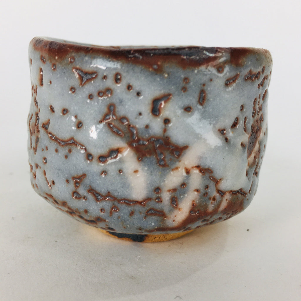 Japanese Ceramic Hagi Ware Sake Cup Vtg Guinomi Ochoko White Glaze GU908