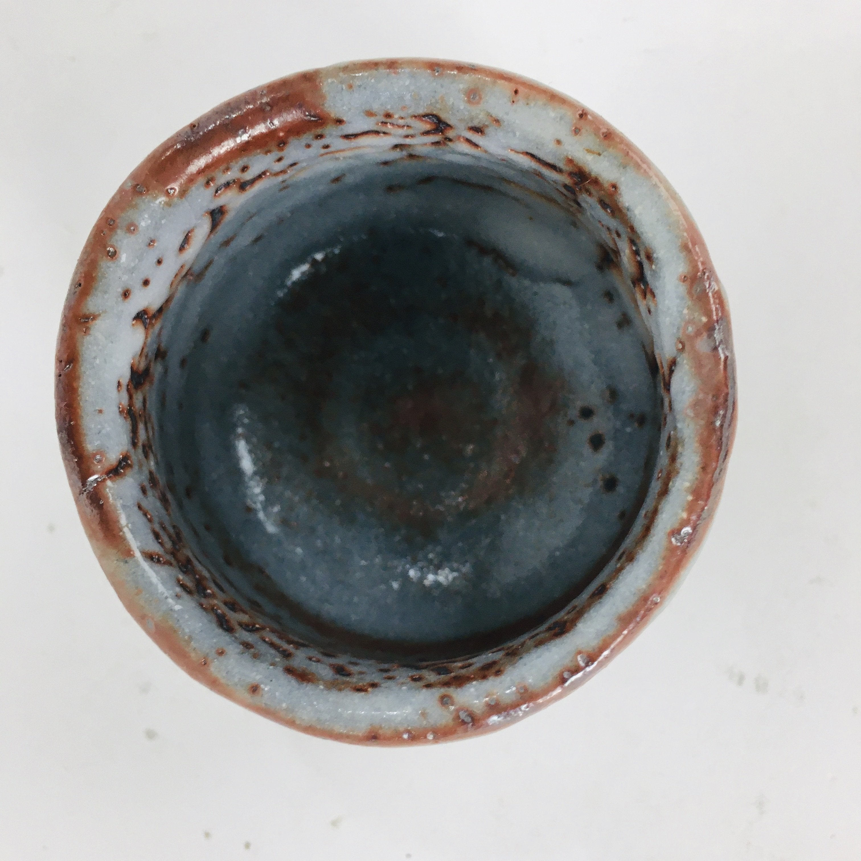 Japanese Ceramic Hagi Ware Sake Cup Vtg Guinomi Ochoko White Glaze GU908