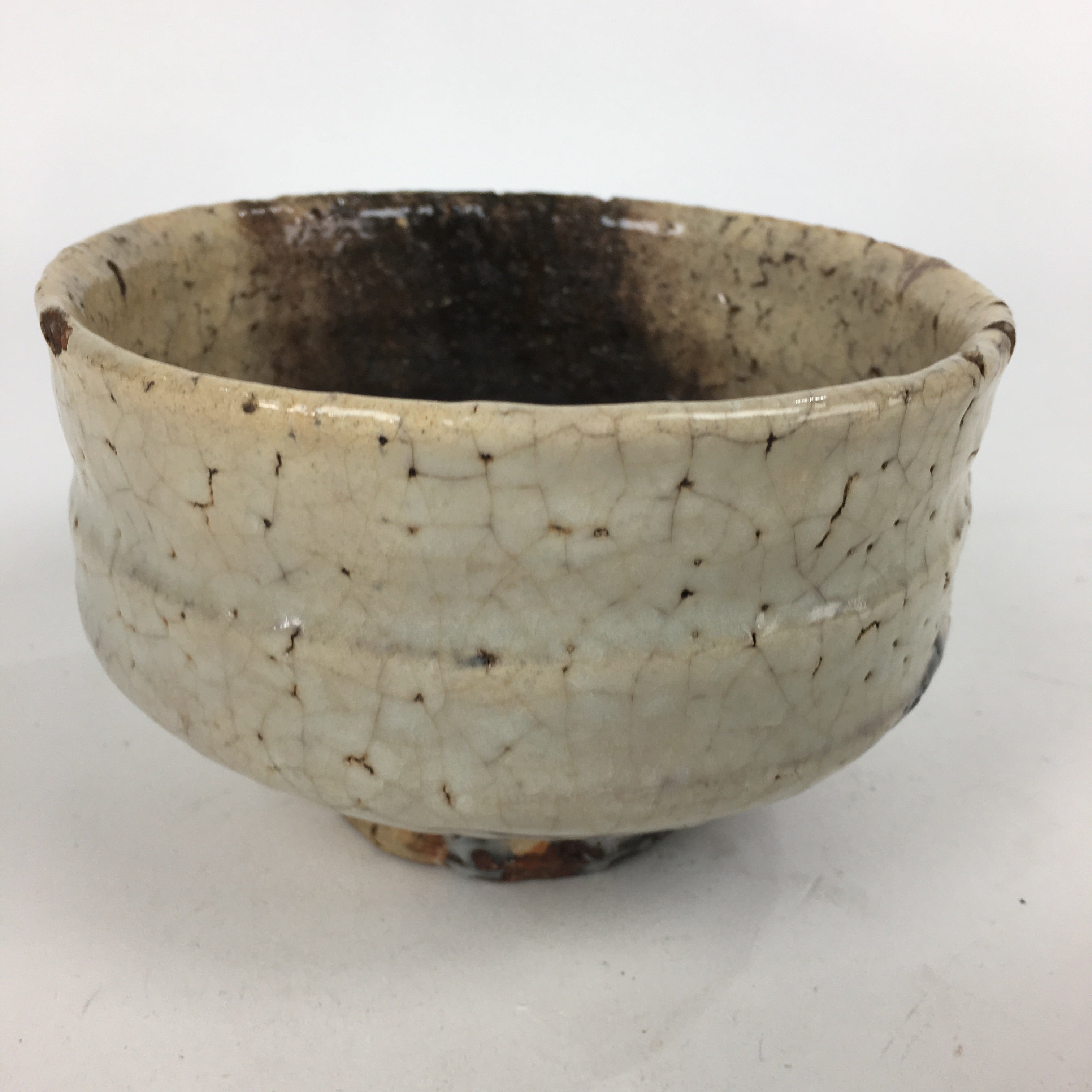 Japanese Ceramic Hagi Ware Tea Ceremony Green Tea Bowl Vtg White Chawan GTB833