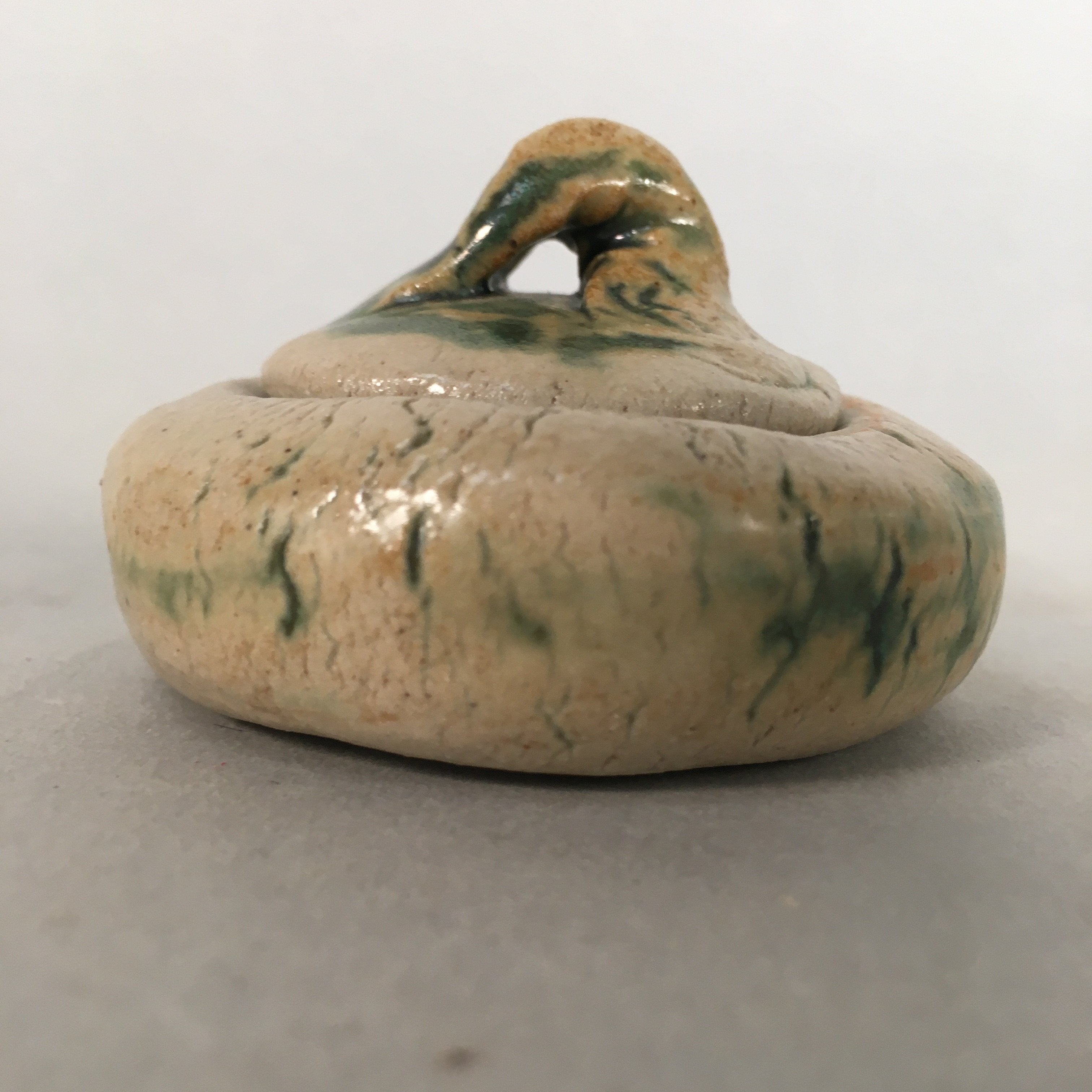 Japanese Ceramic Incense Container Vtg Pottery Kogo Round Oribe PP399
