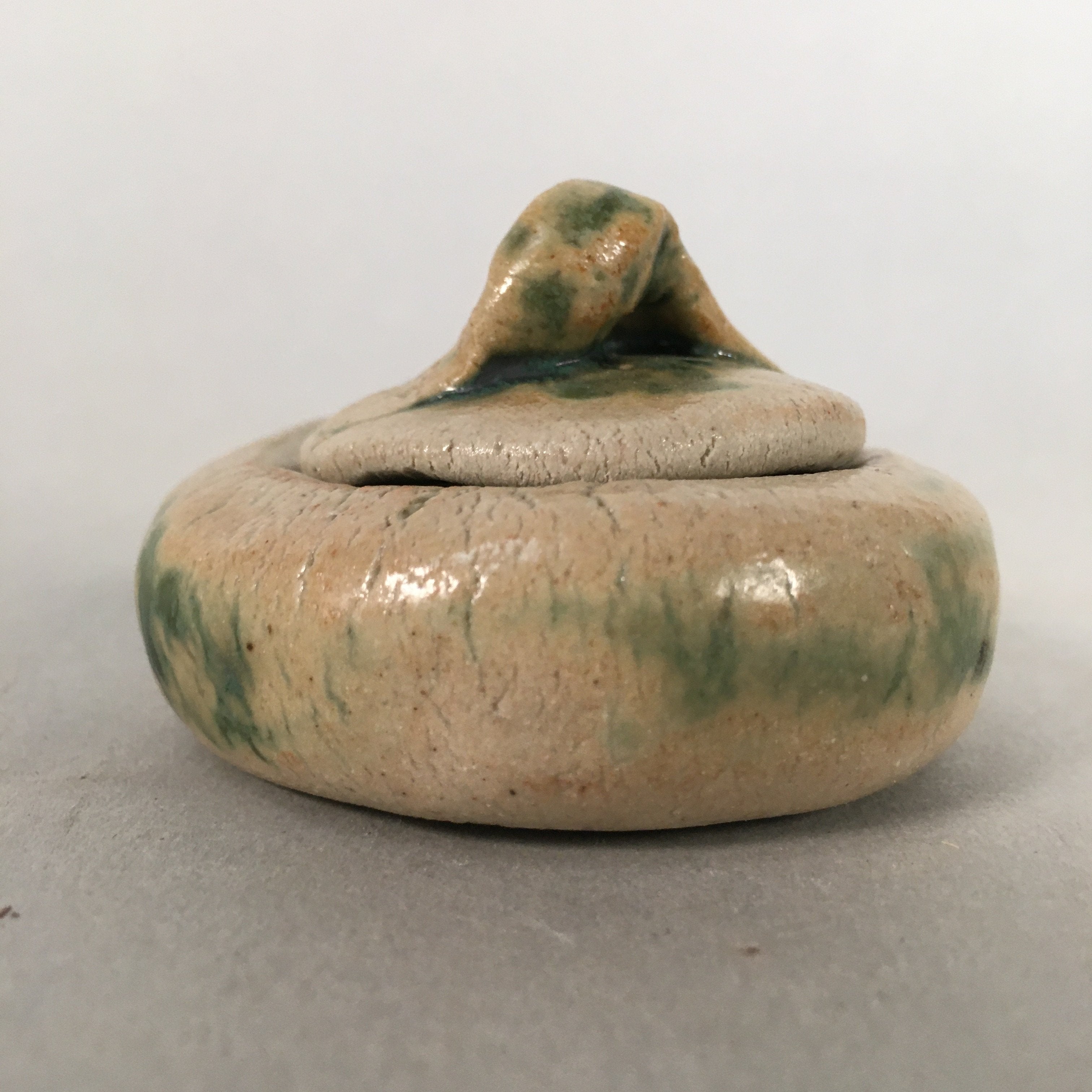 Japanese Ceramic Incense Container Vtg Pottery Kogo Round Oribe PP399