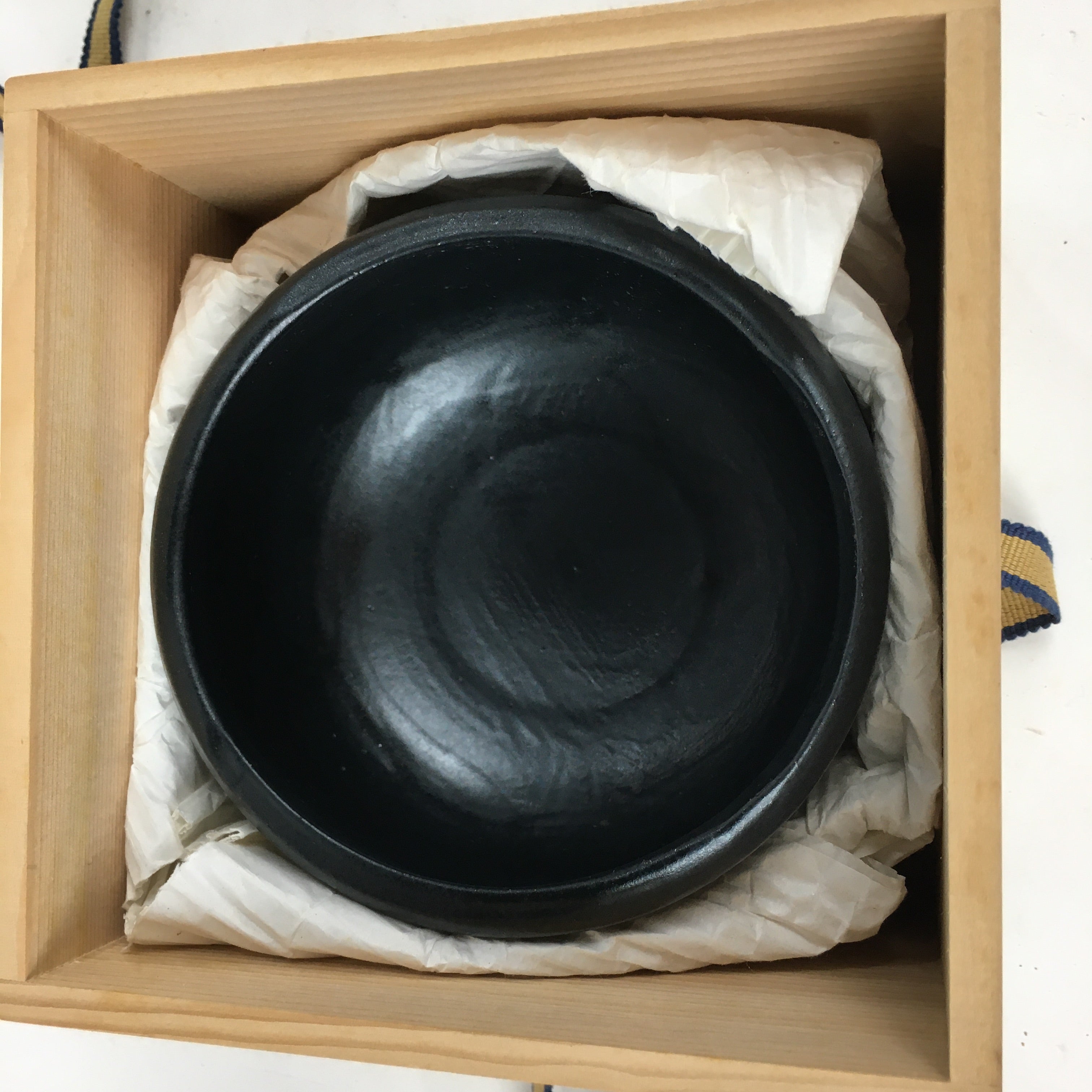 Japanese Ceramic Kuro-Oribe Green Tea Bowl Vtg Chawan Boxed Pottery PX603