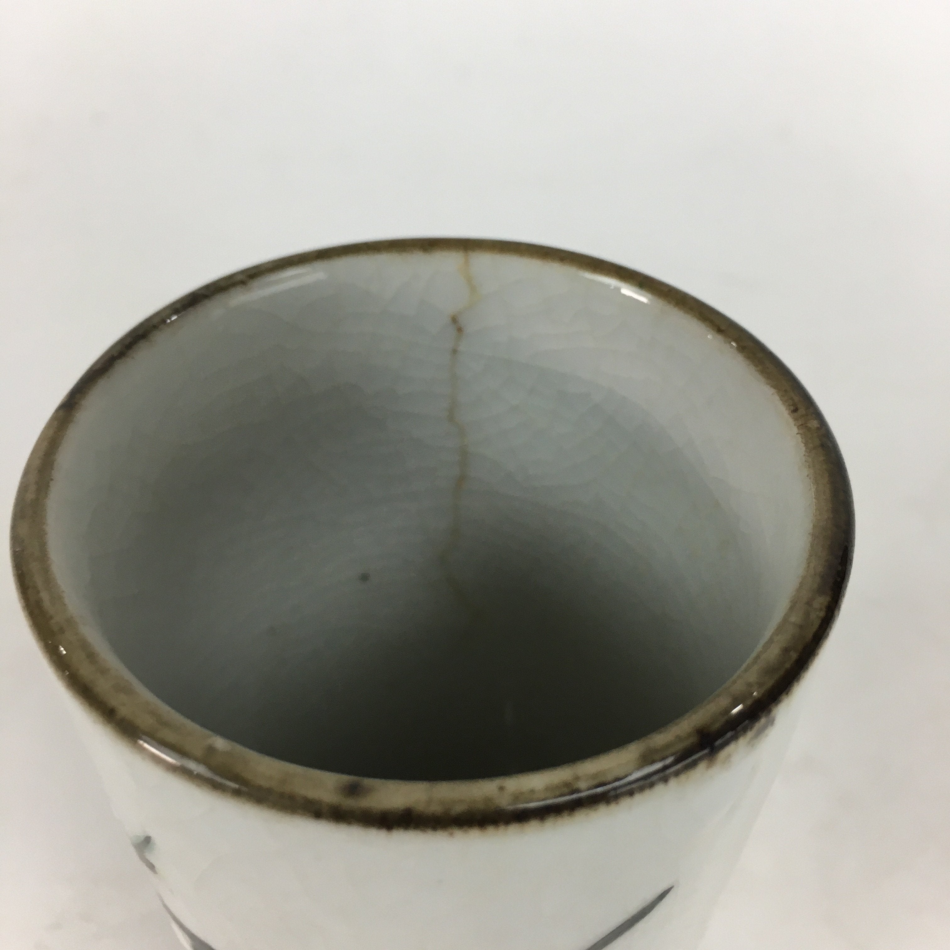 Japanese Ceramic Kutani Ware Teacup Yunomi Vtg White Plum Blossom Sencha TC230