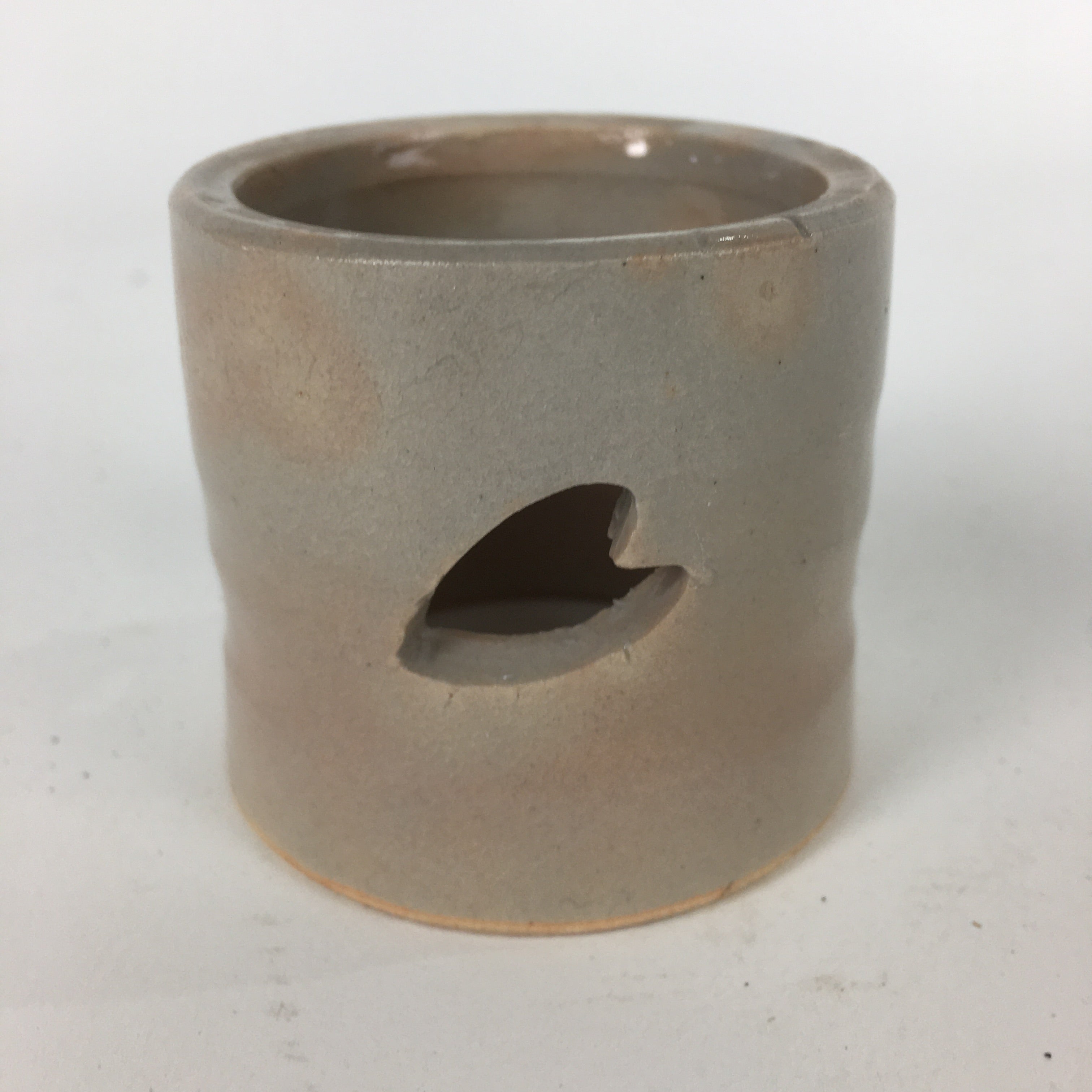 Japanese Ceramic Ladle Rest Lid Stand Tea Ceremony Vtg Petal Gray Futaoki TG163