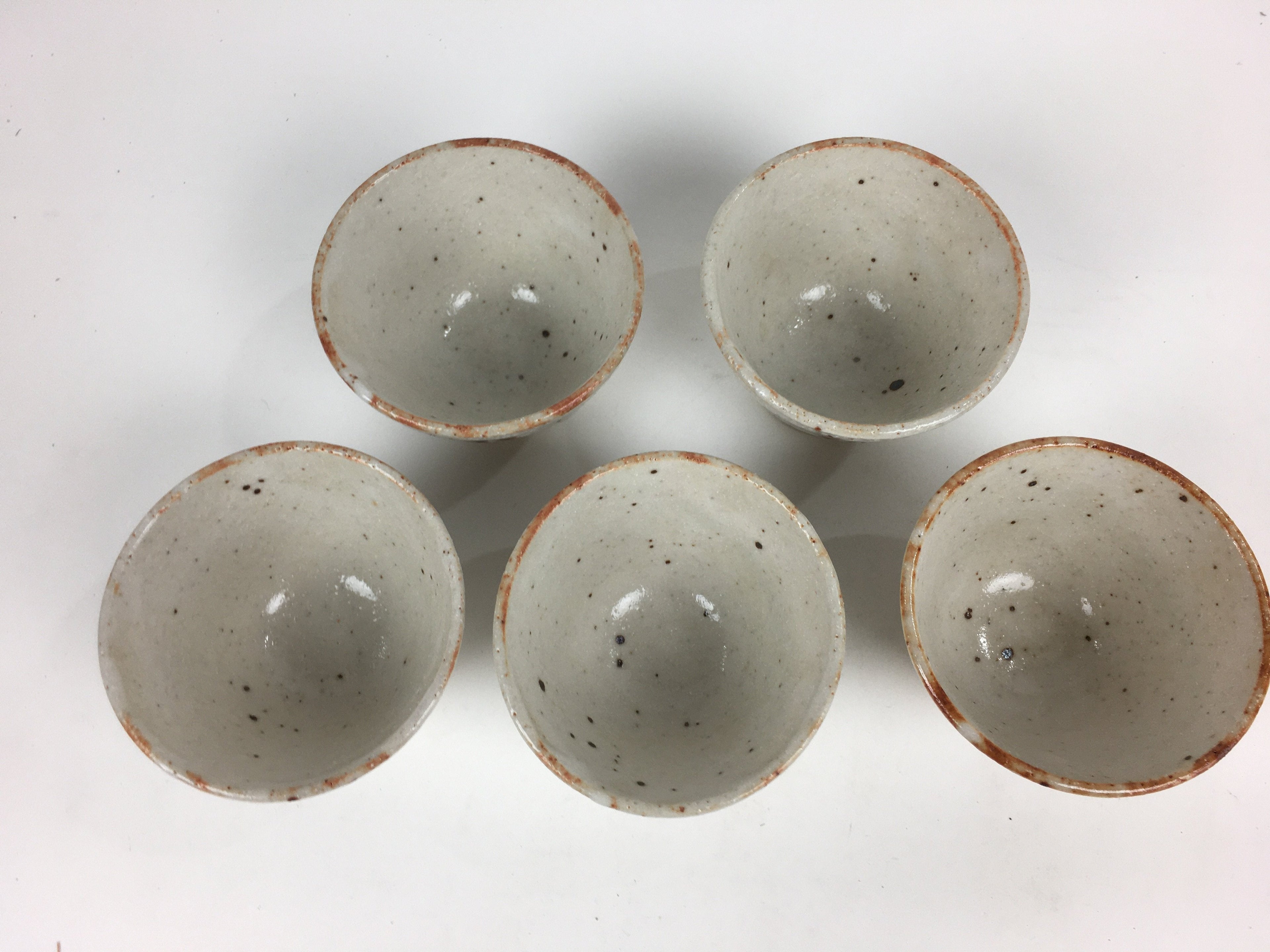 Japanese Ceramic Mino Kiln Shino Ware Teacup 5pc Set Vtg Yunomi PotteryPX565