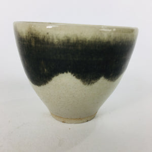 Japanese Ceramic Mino Ware Sake Cup Vtg Guinomi Ochoko White Green GU930