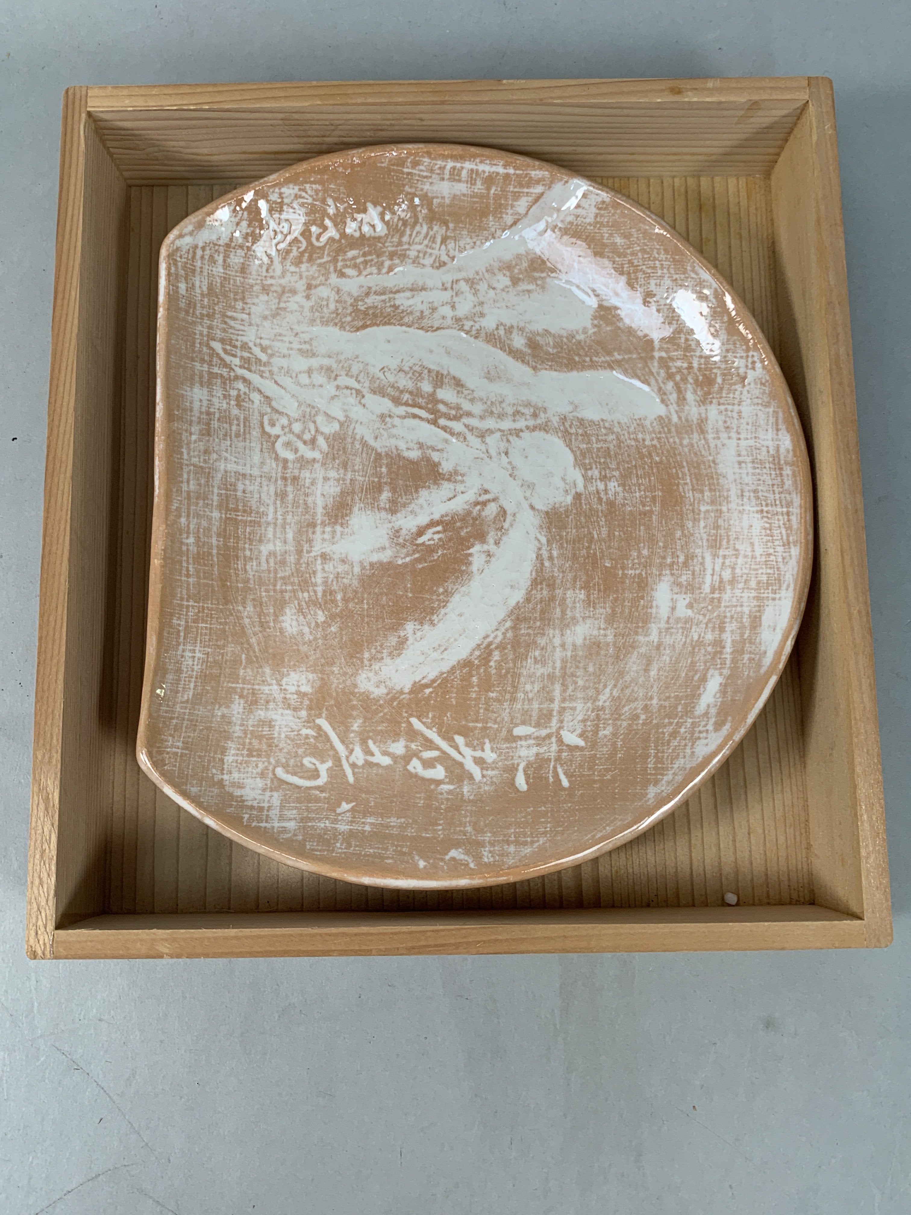 Japanese Ceramic Plate Vtg Wooden Box Half Moon Orange Haiga PX477 