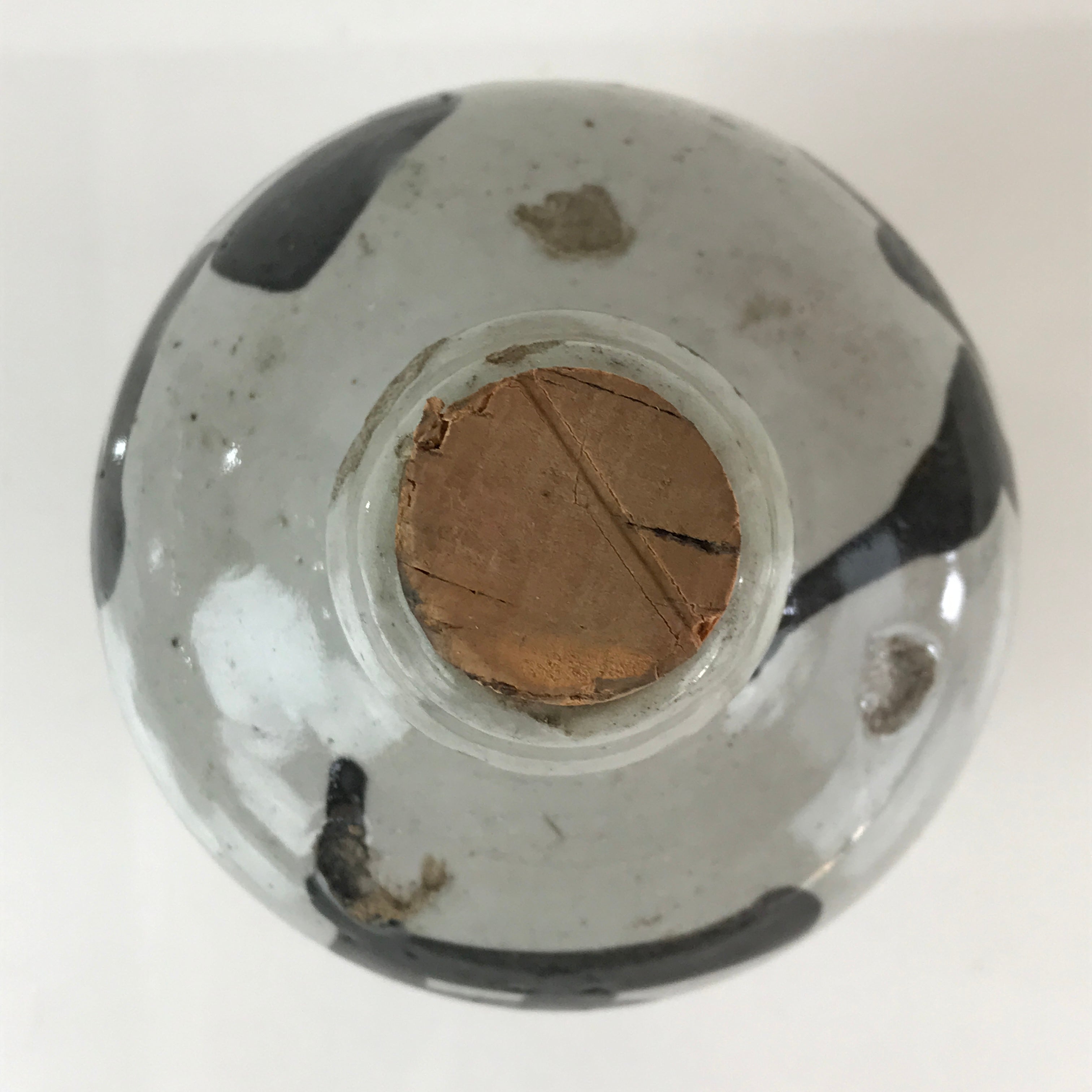 Japanese Ceramic Sake Bottle Tokkuri Vtg Pottery Gray Hand-Written Kanji TS453