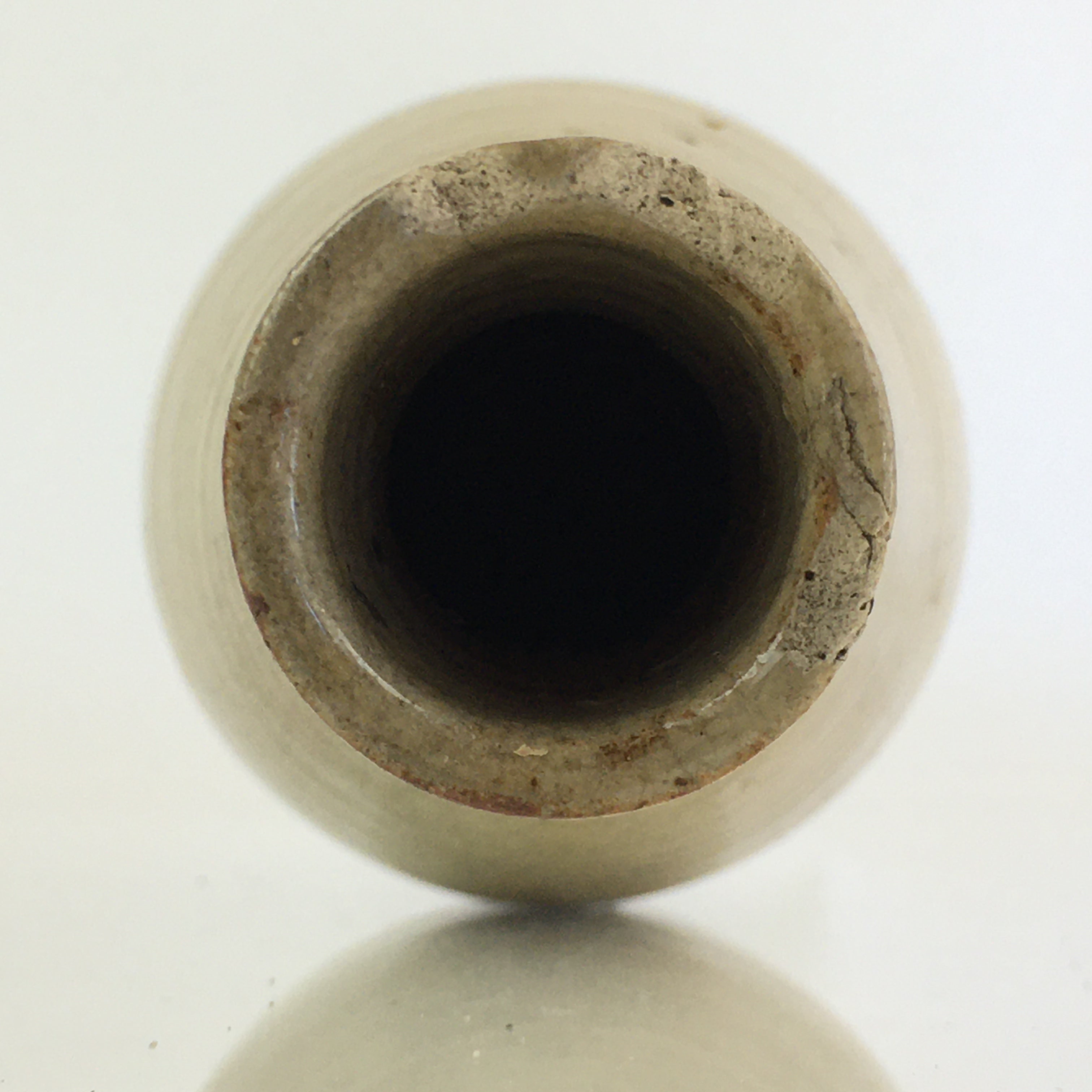Japanese Ceramic Sake Bottle Vtg Beige Horizontal Stripes Tokkuri TS425