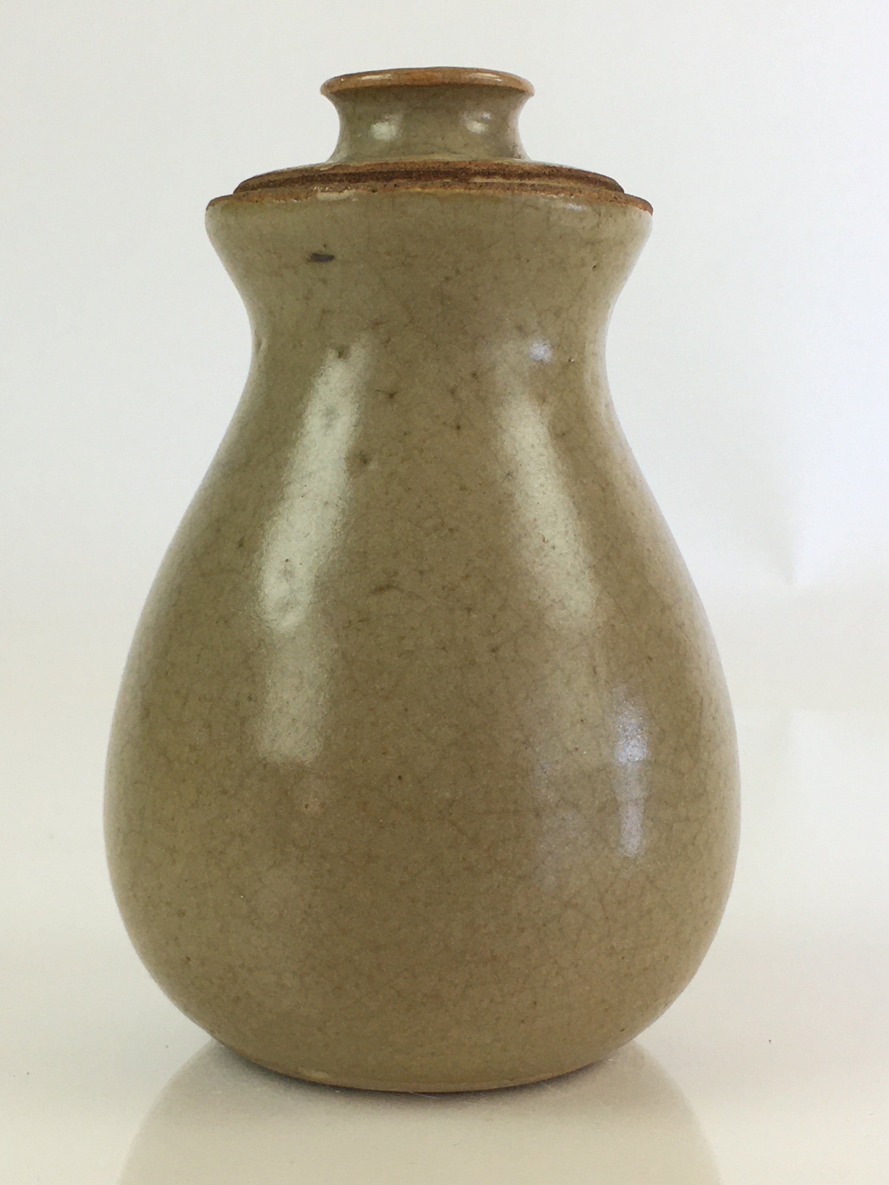 Japanese Ceramic Sake Bottle Vtg Pottery Tokkuri Small Spout Beige TS437