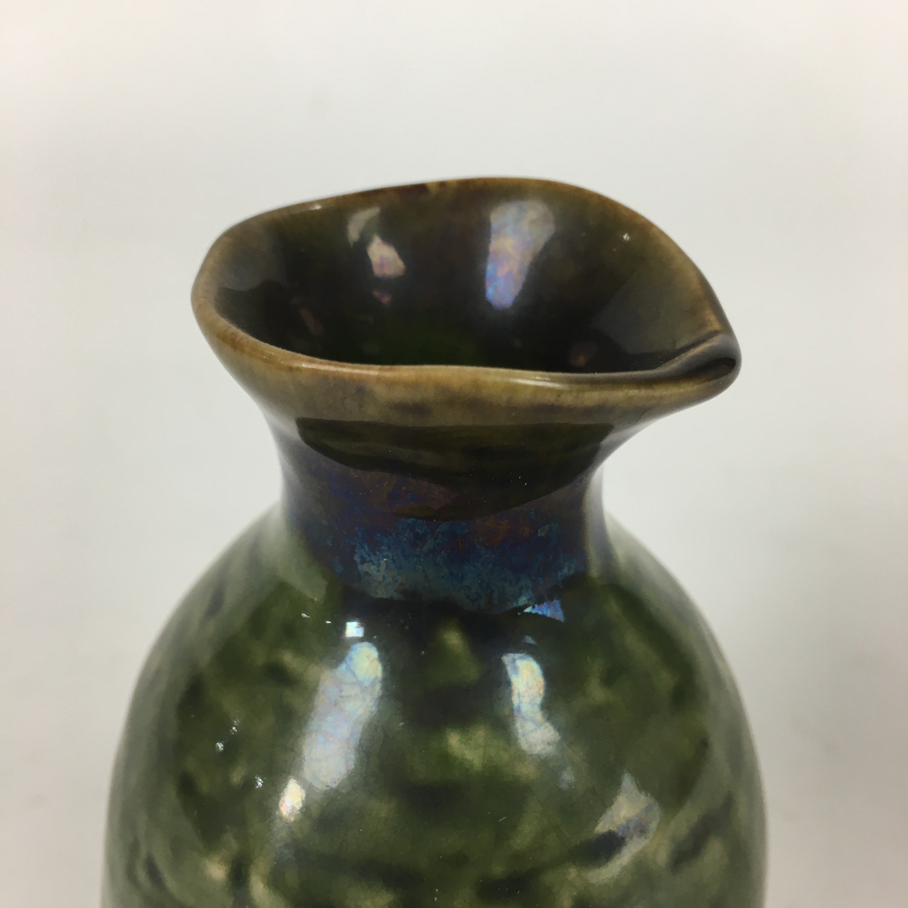 Japanese Ceramic Sake Bottle Vtg Pottery Yakimono Green Tokkuri TS334