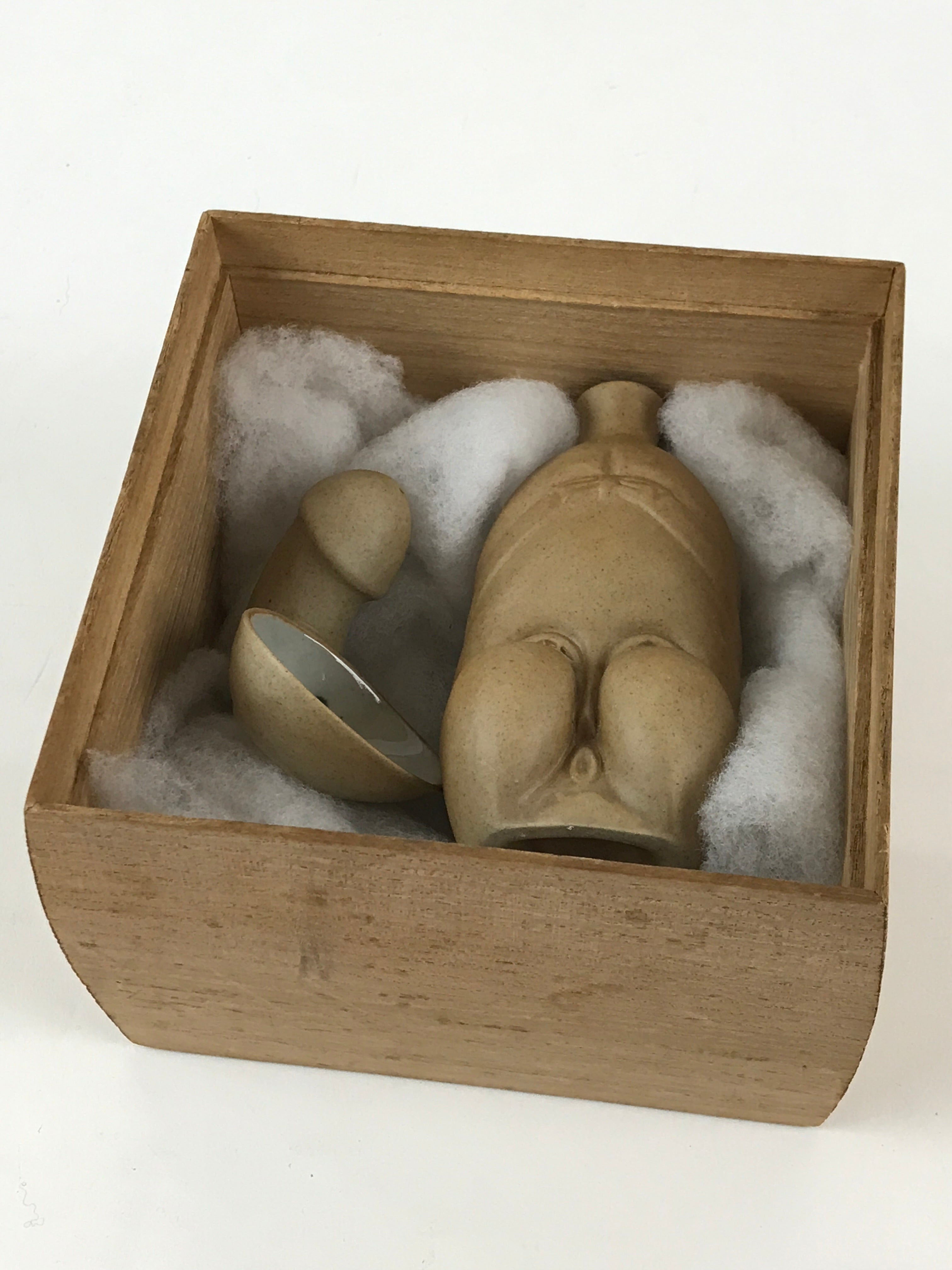 Japanese Ceramic Sake Cup And Bottle Set Vtg Guinomi Tokkuri Brown PX645
