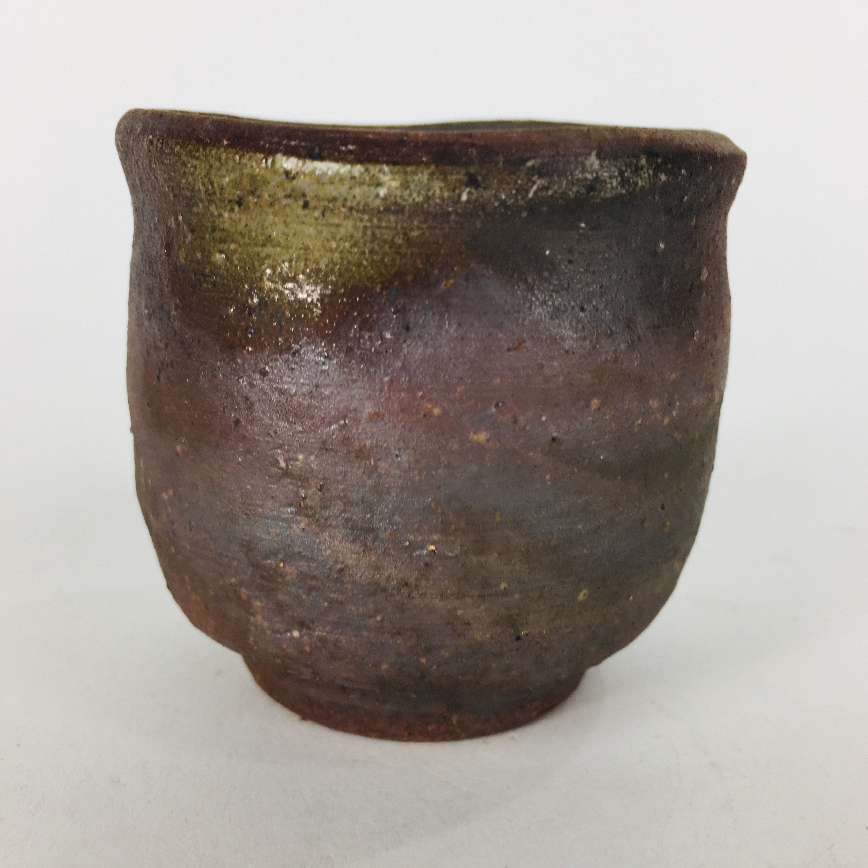 Japanese Ceramic Sake Cup Bizen Ware Vtg Guinomi Ochoko Doyaki Brawn GU901