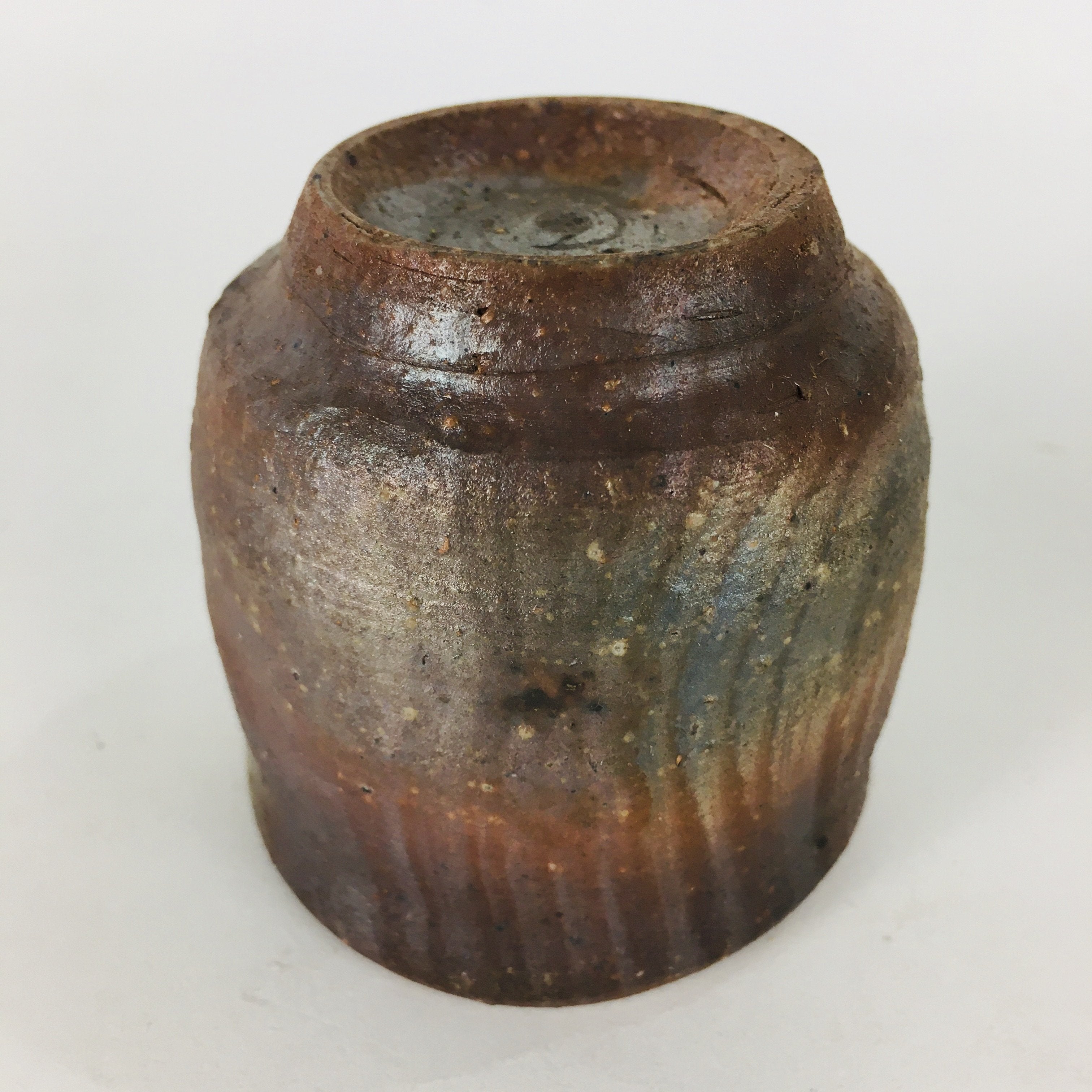 Japanese Ceramic Sake Cup Bizen Ware Vtg Guinomi Ochoko Doyaki Brawn GU901