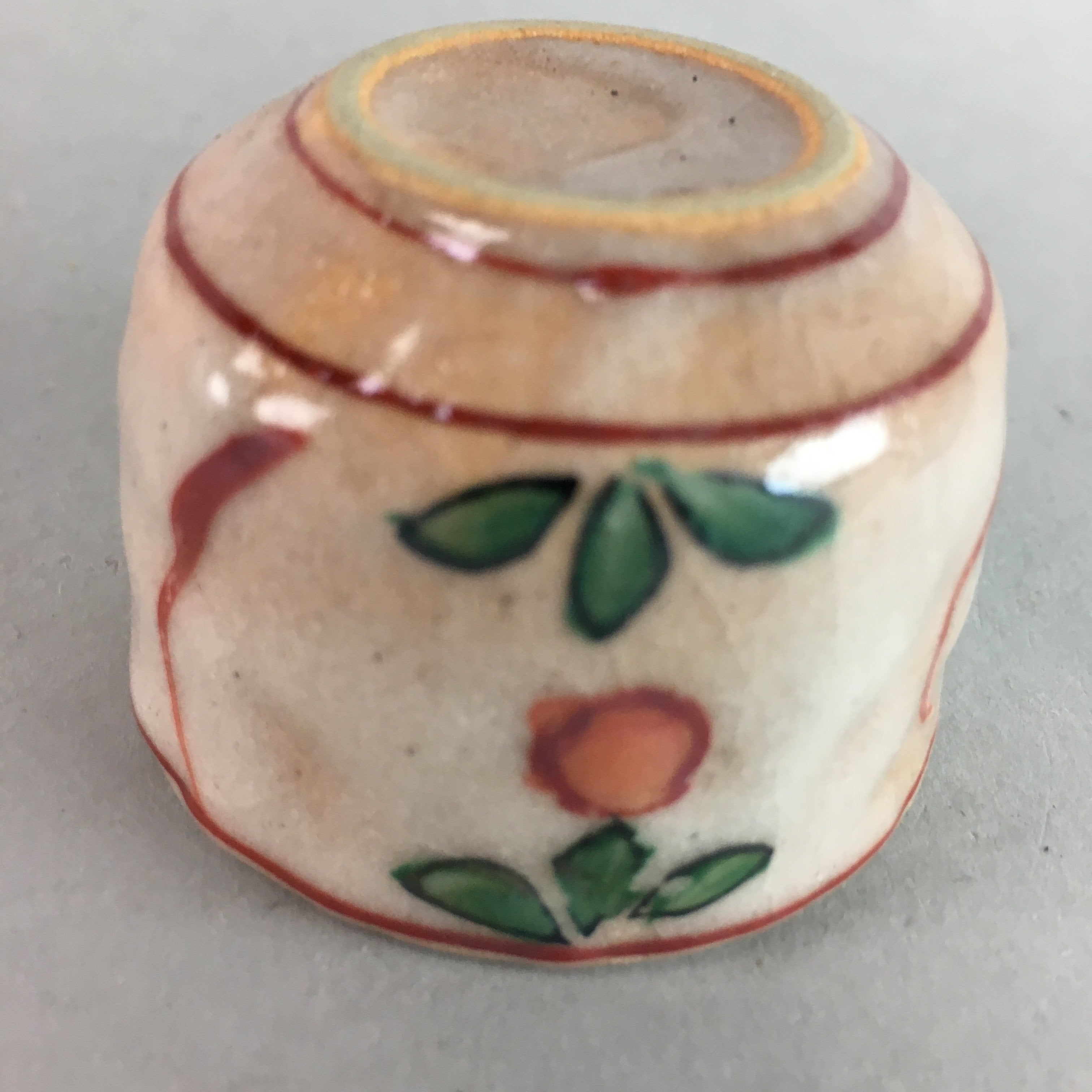 Japanese Ceramic Sake Cup Guinomi Sakazuki Vtg Floral Pottery Crackle GU556