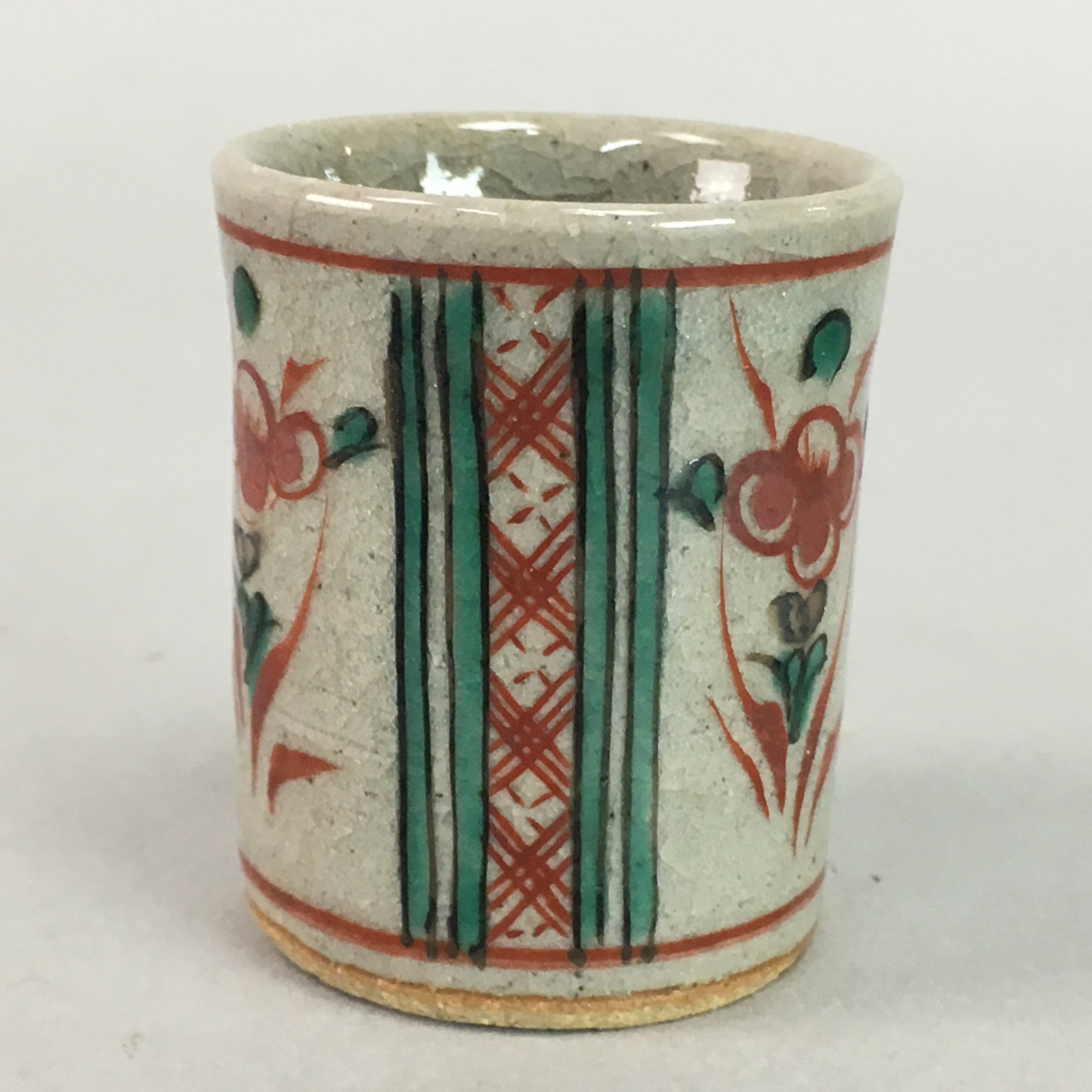 Japanese Ceramic Sake Cup Guinomi Sakazuki Vtg Floral Pottery Red Green GU540