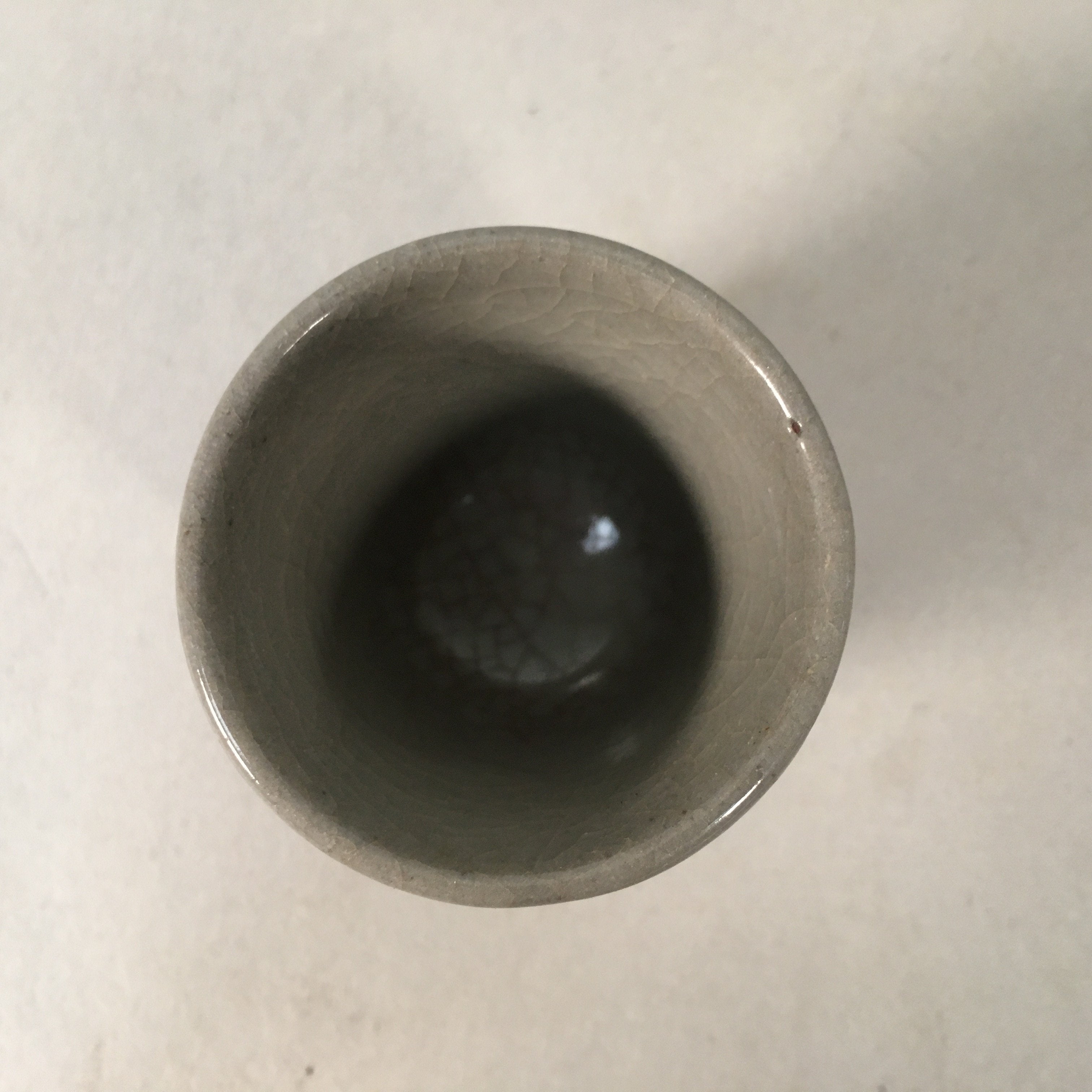 Japanese Ceramic Sake Cup Guinomi Sakazuki Vtg Pottery Brown Gray GU834