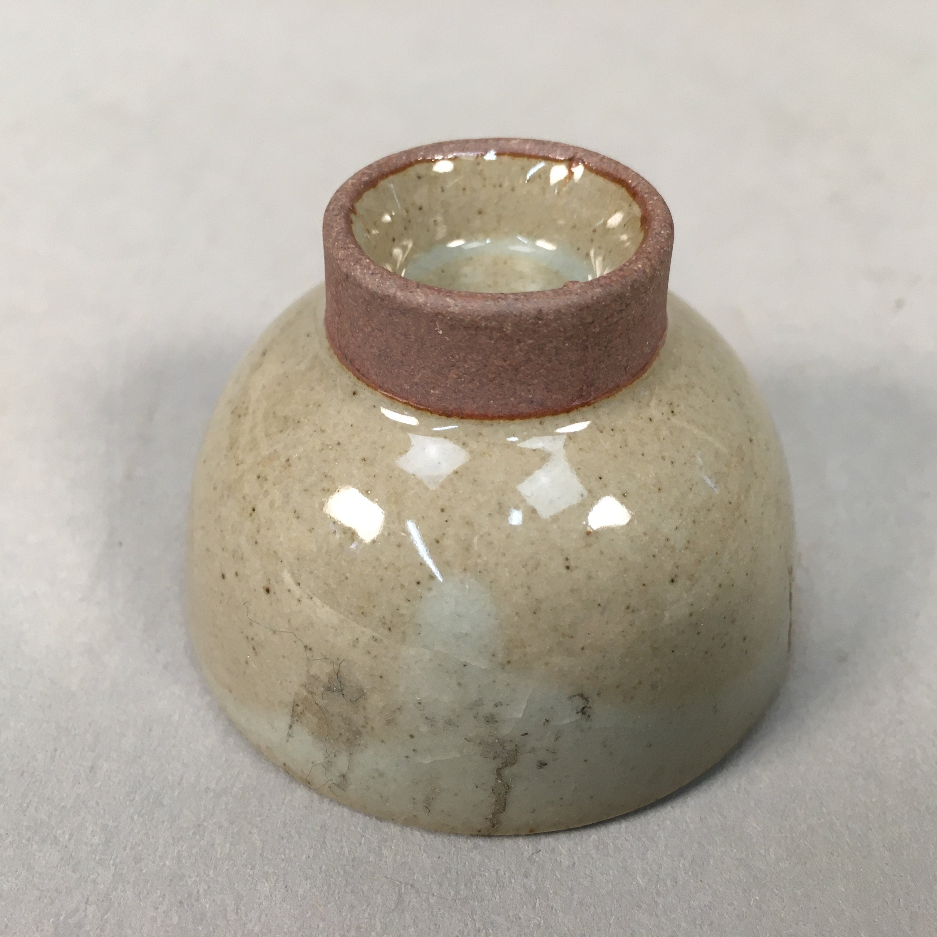Japanese Ceramic Sake Cup Guinomi Sakazuki Vtg Pottery Gray Crackle GU878