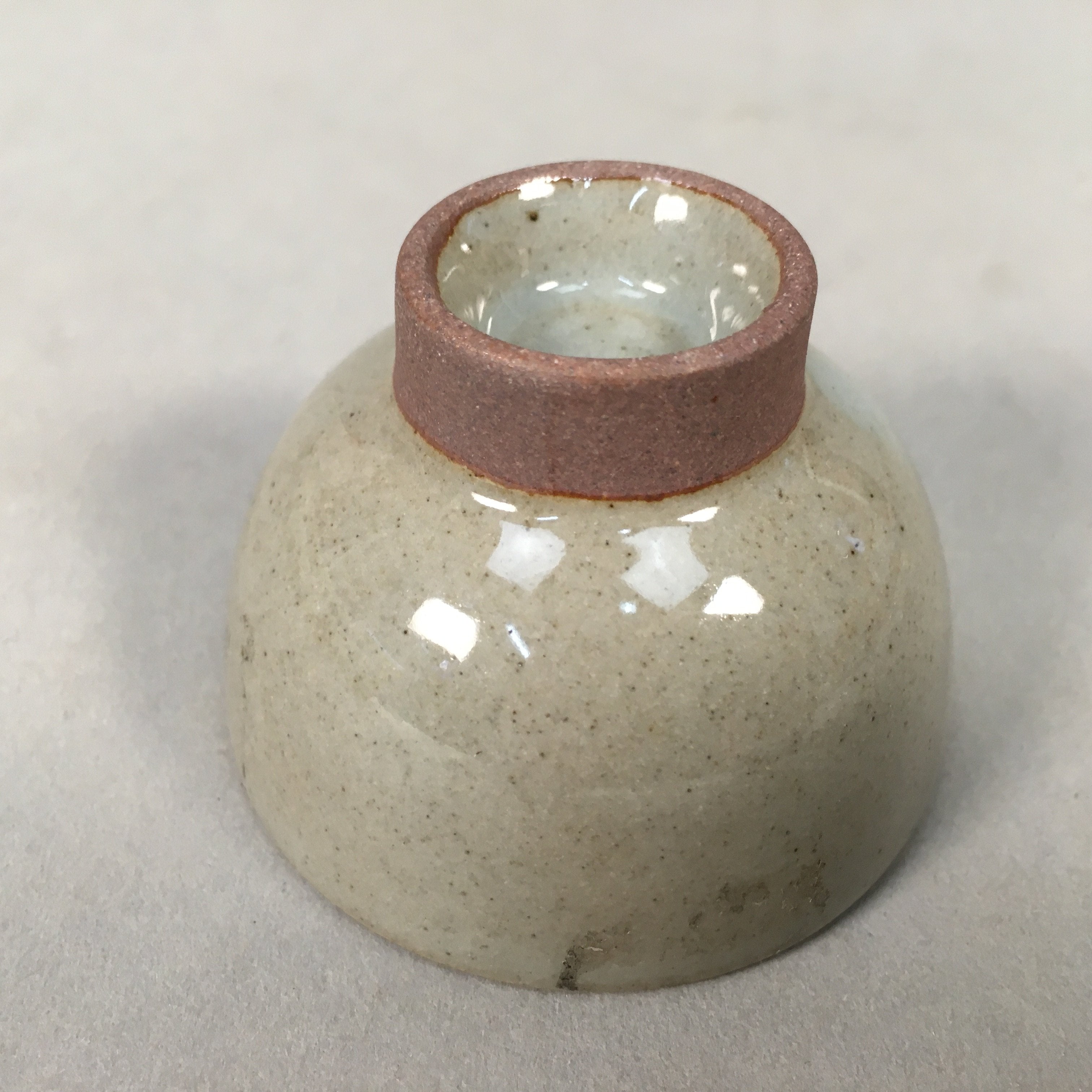 Japanese Ceramic Sake Cup Guinomi Sakazuki Vtg Pottery Gray Crackle GU879