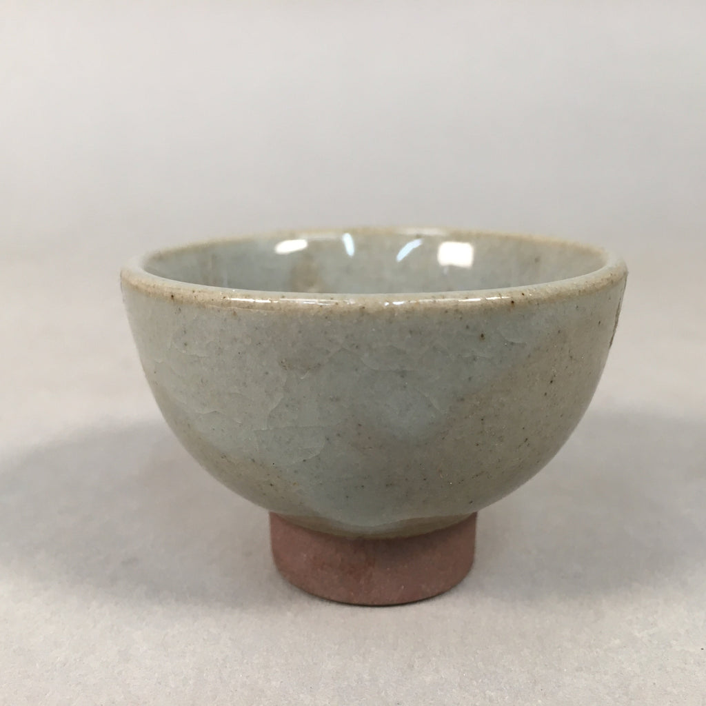 Japanese Ceramic Sake Cup Guinomi Sakazuki Vtg Pottery Gray Crackle GU879