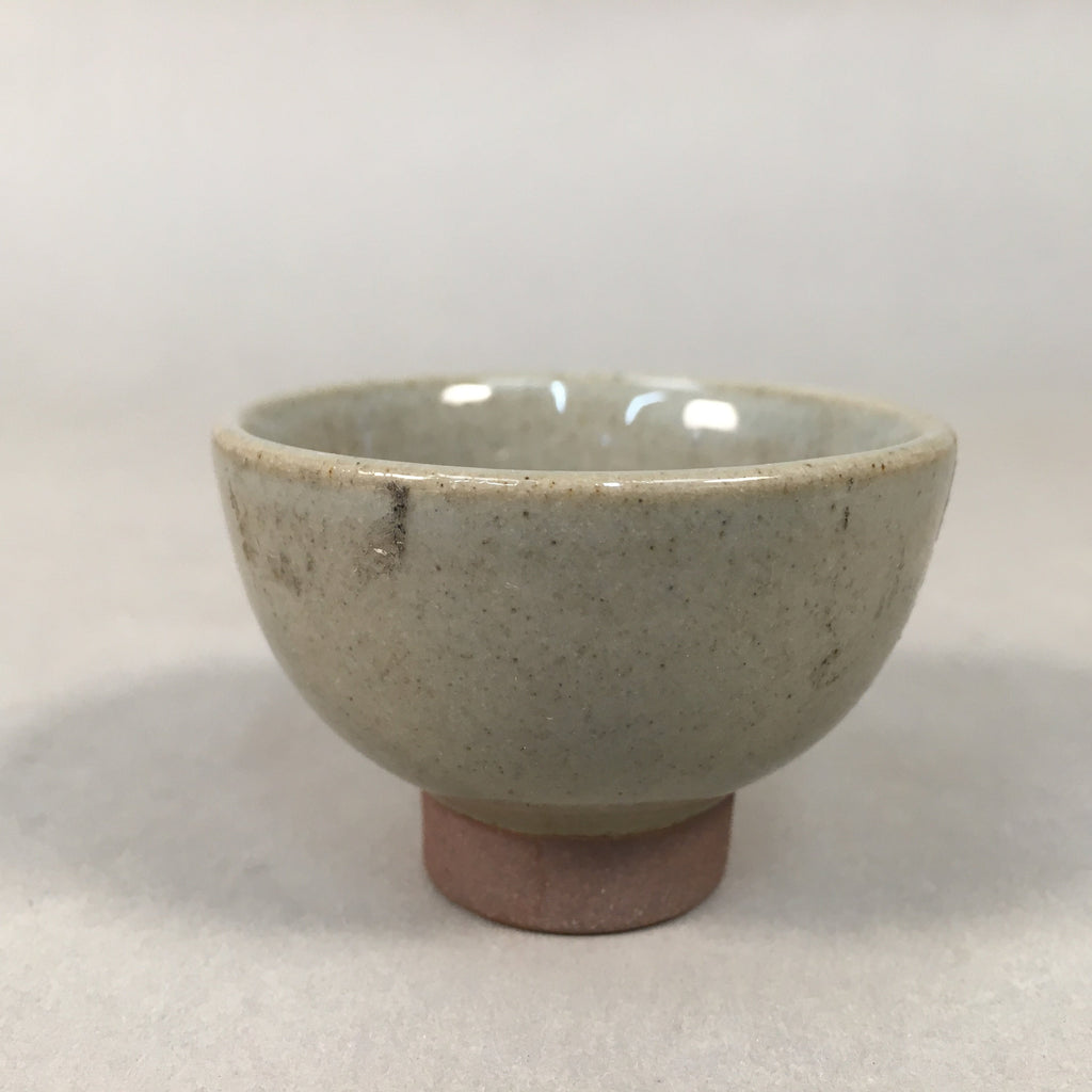 Japanese Ceramic Sake Cup Guinomi Sakazuki Vtg Pottery Gray Crackle GU879