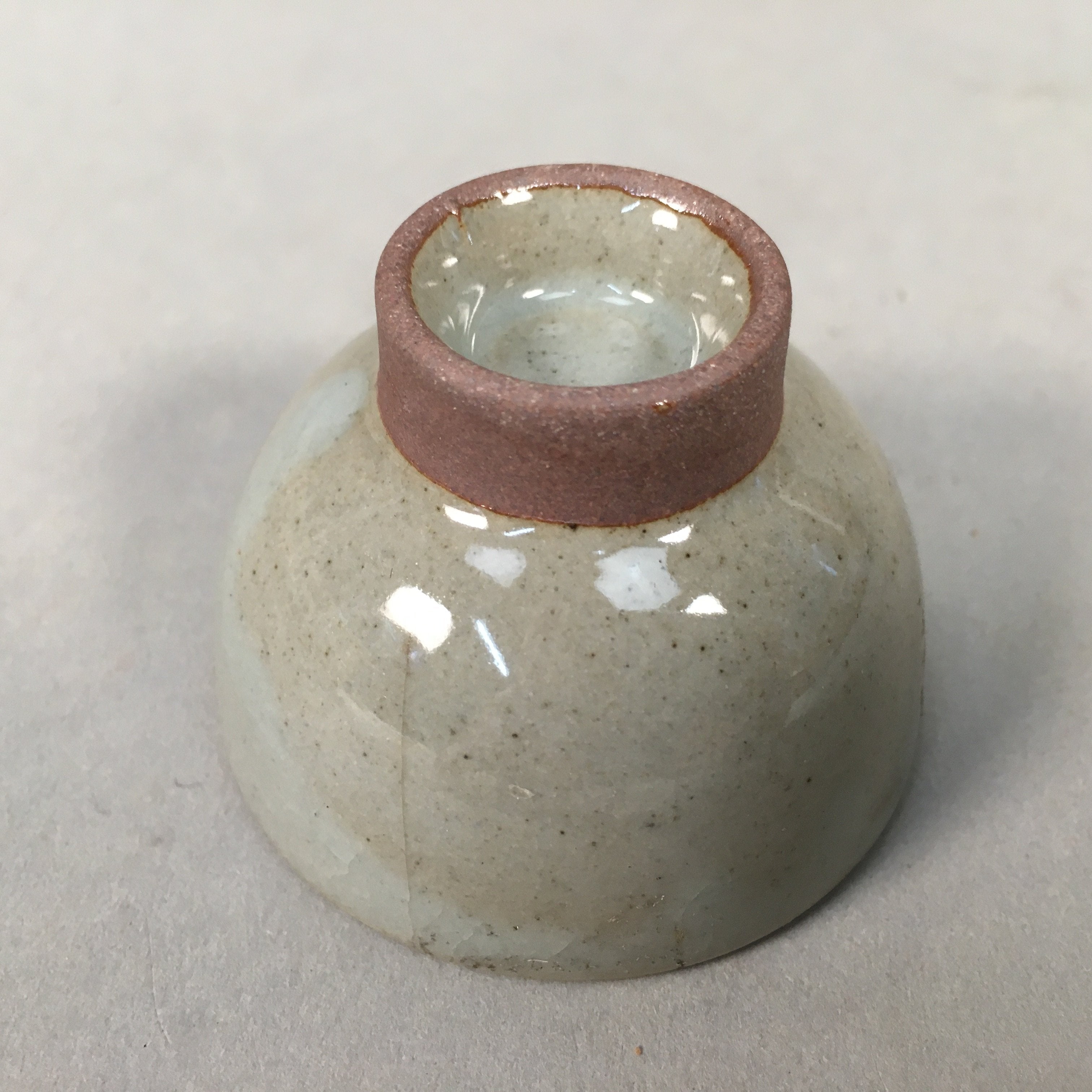 Japanese Ceramic Sake Cup Guinomi Sakazuki Vtg Pottery Gray Crackle GU879