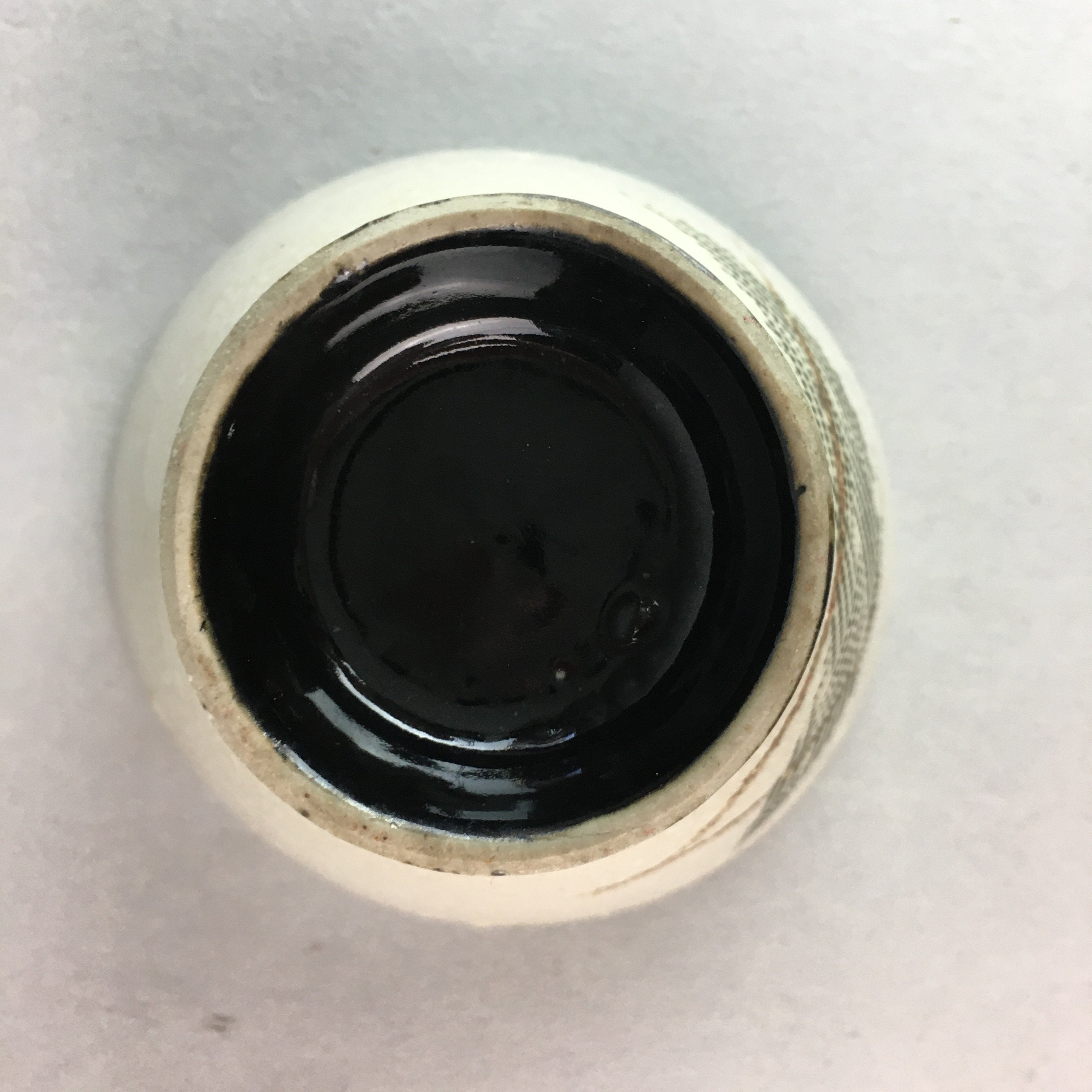 Japanese Ceramic Sake Cup Guinomi Sakazuki Vtg Pottery Leaf Design TC158