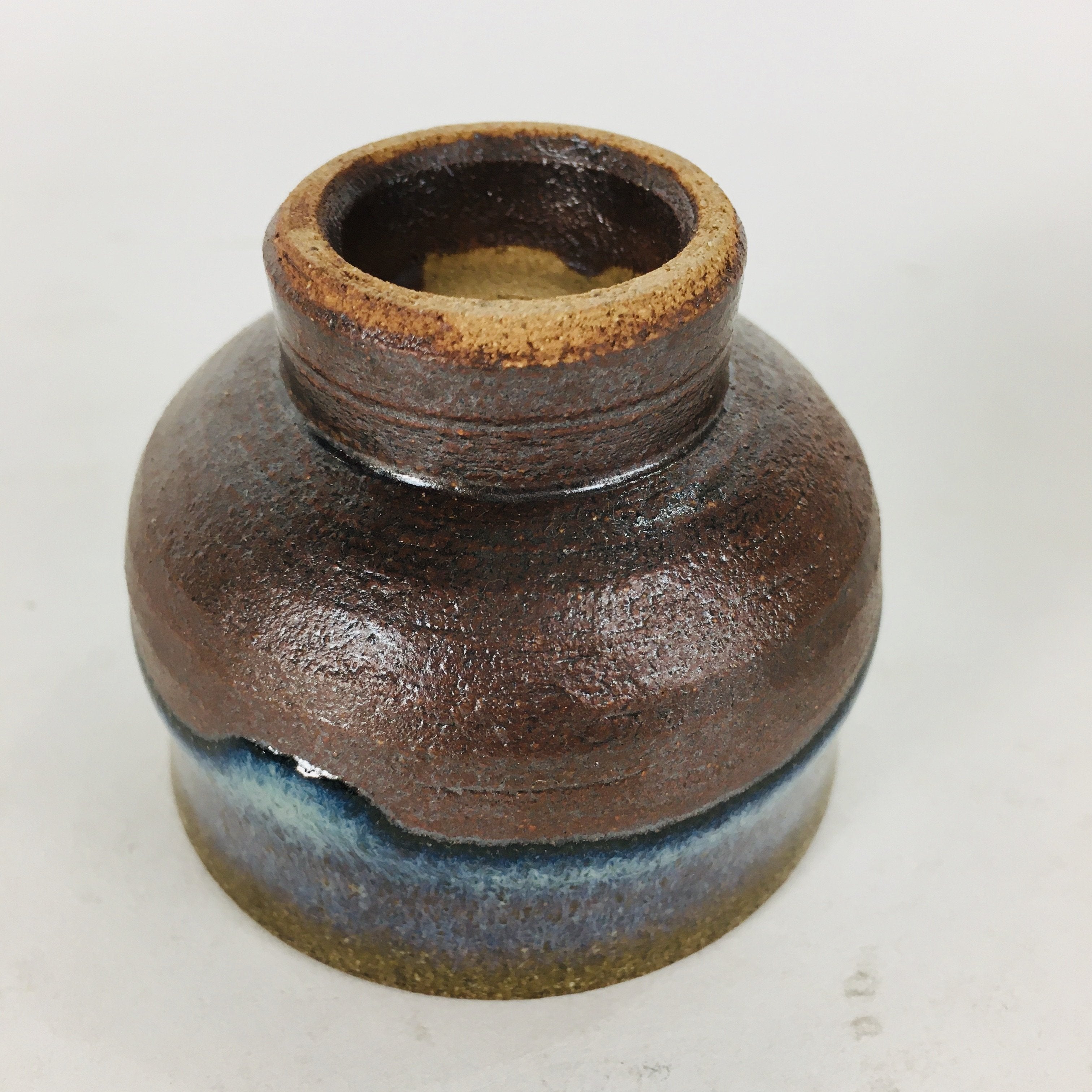 Japanese Ceramic Sake Cup Hagi Ware Vtg Guinomi Ochoko Blue Glaze GU897