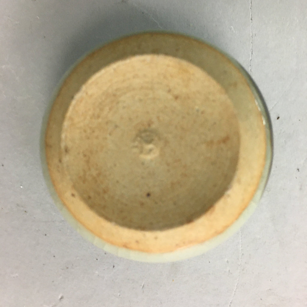Japanese Ceramic Sake Cup Lipped Guinomi Sakazuki Vtg Pottery Gray GU717