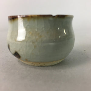 Japanese Ceramic Sake Cup Lipped Guinomi Sakazuki Vtg Pottery Gray GU726